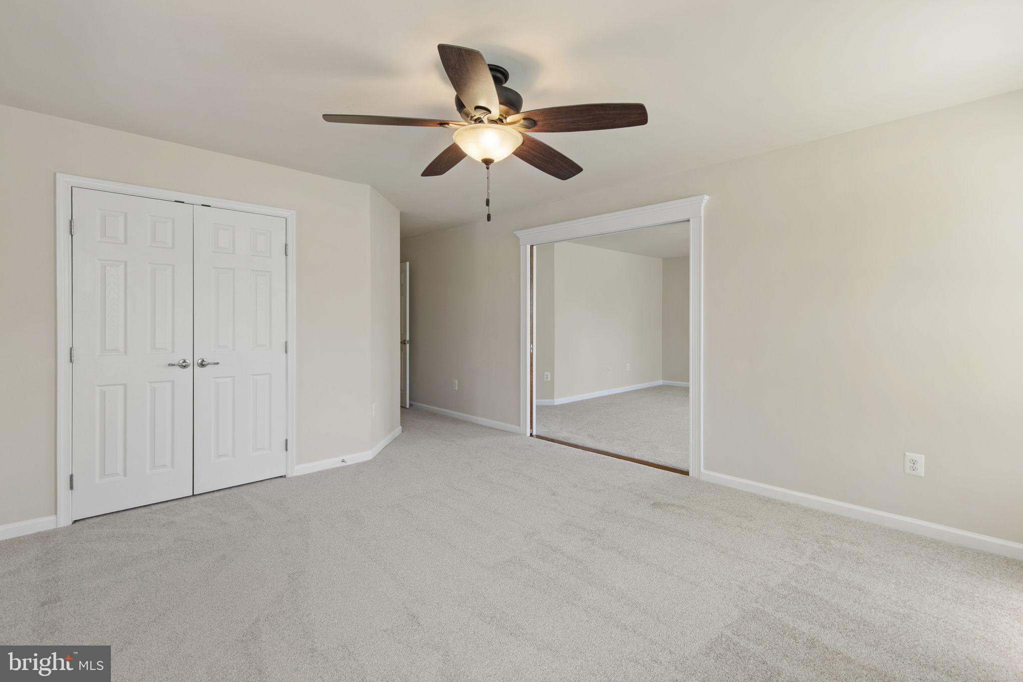 ABINGDON MANOR POINT - Residential