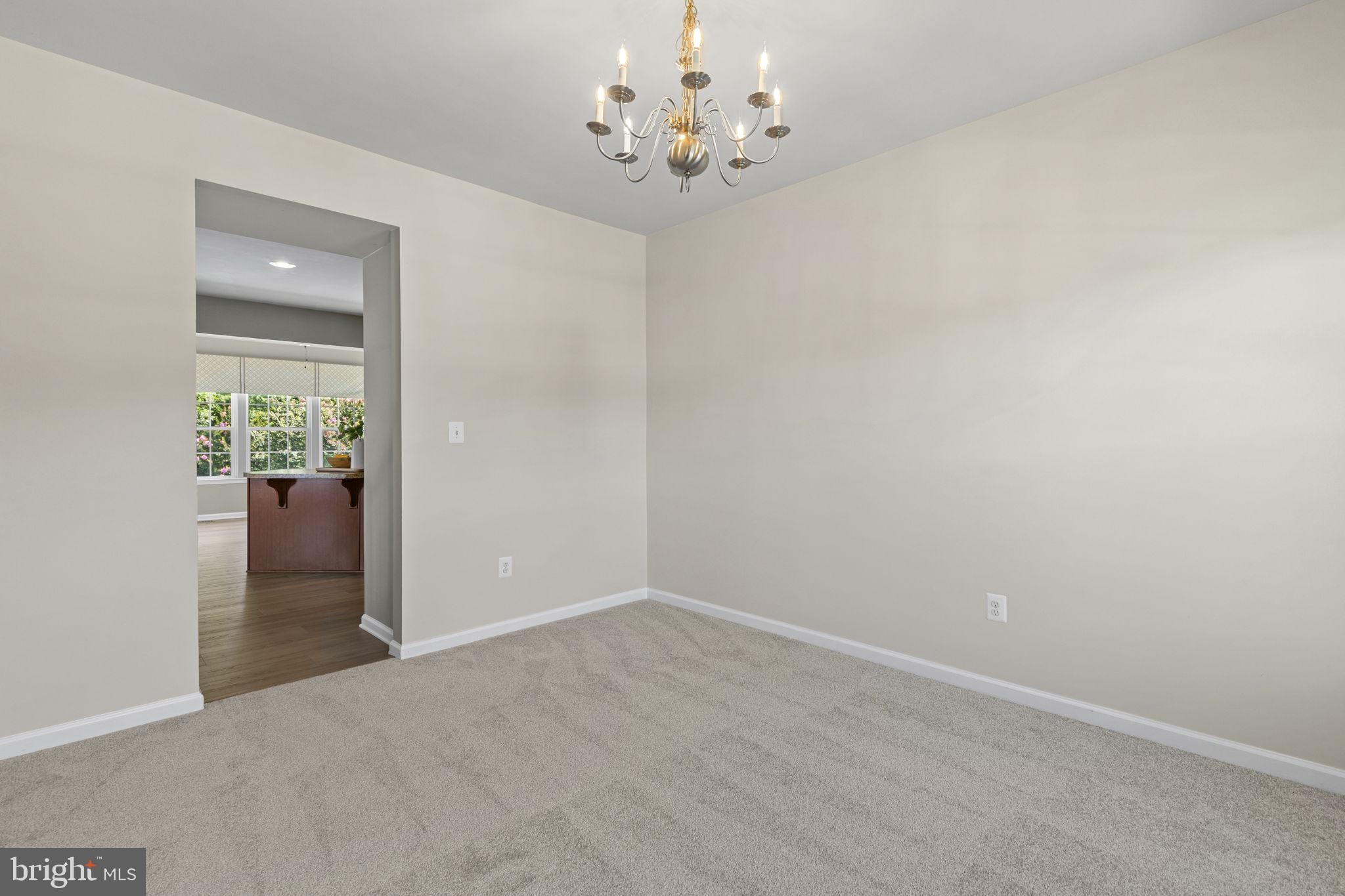 ABINGDON MANOR POINT - Residential