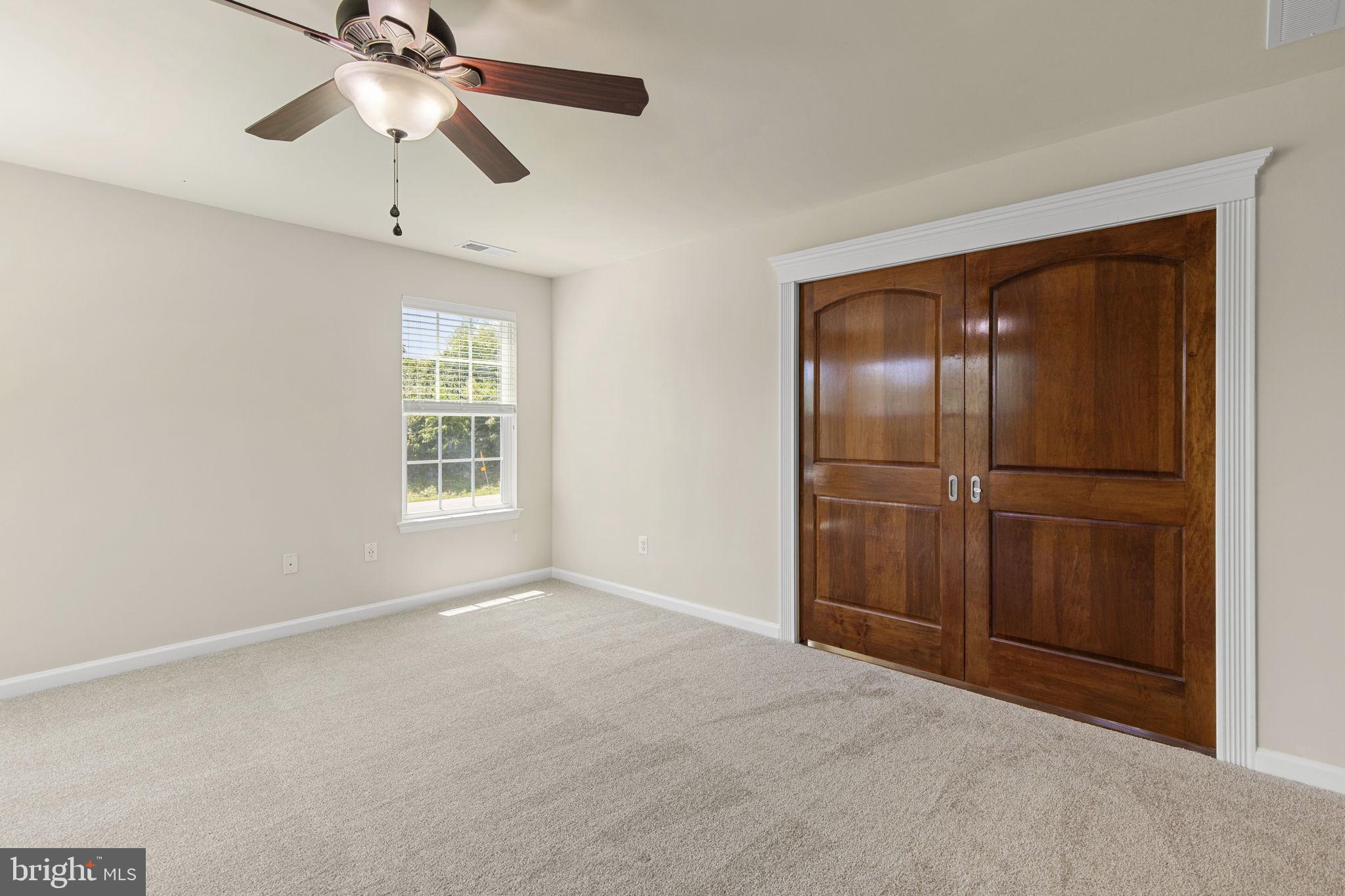 ABINGDON MANOR POINT - Residential