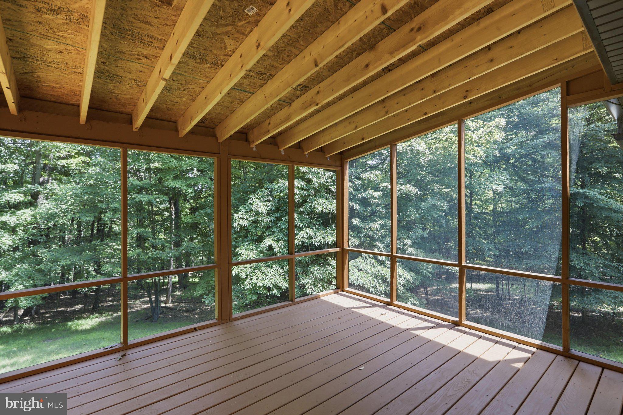 BEAVER DAM WOODS - Residential