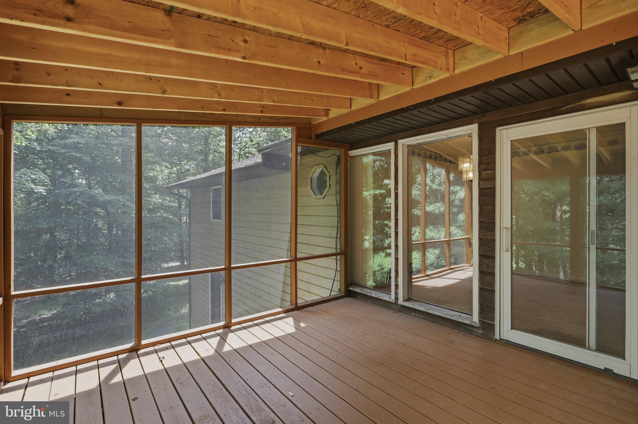 BEAVER DAM WOODS - Residential