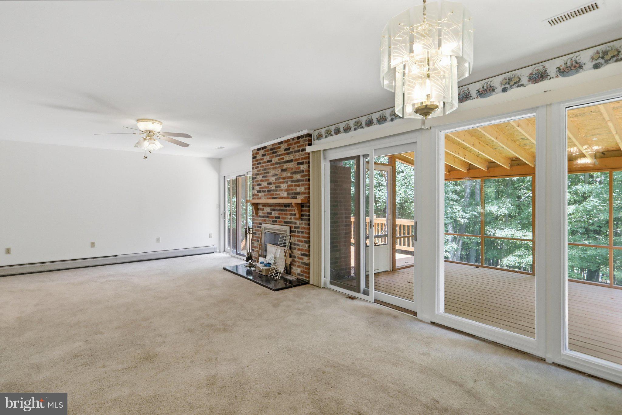 BEAVER DAM WOODS - Residential