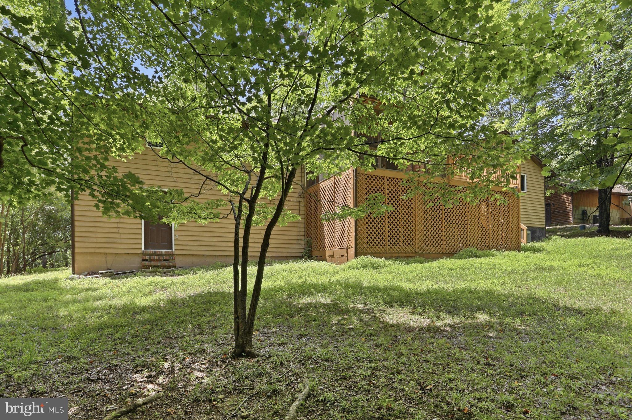 BEAVER DAM WOODS - Residential