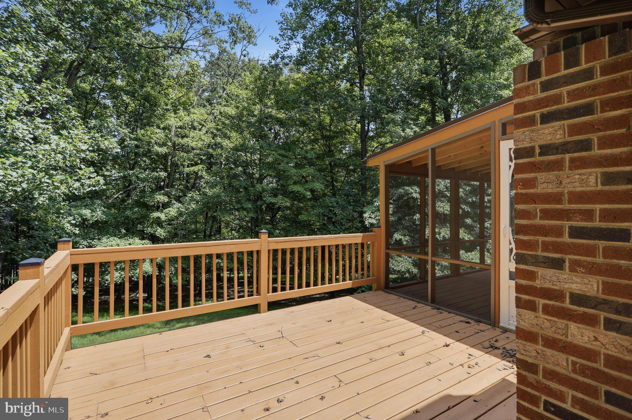 BEAVER DAM WOODS - Residential