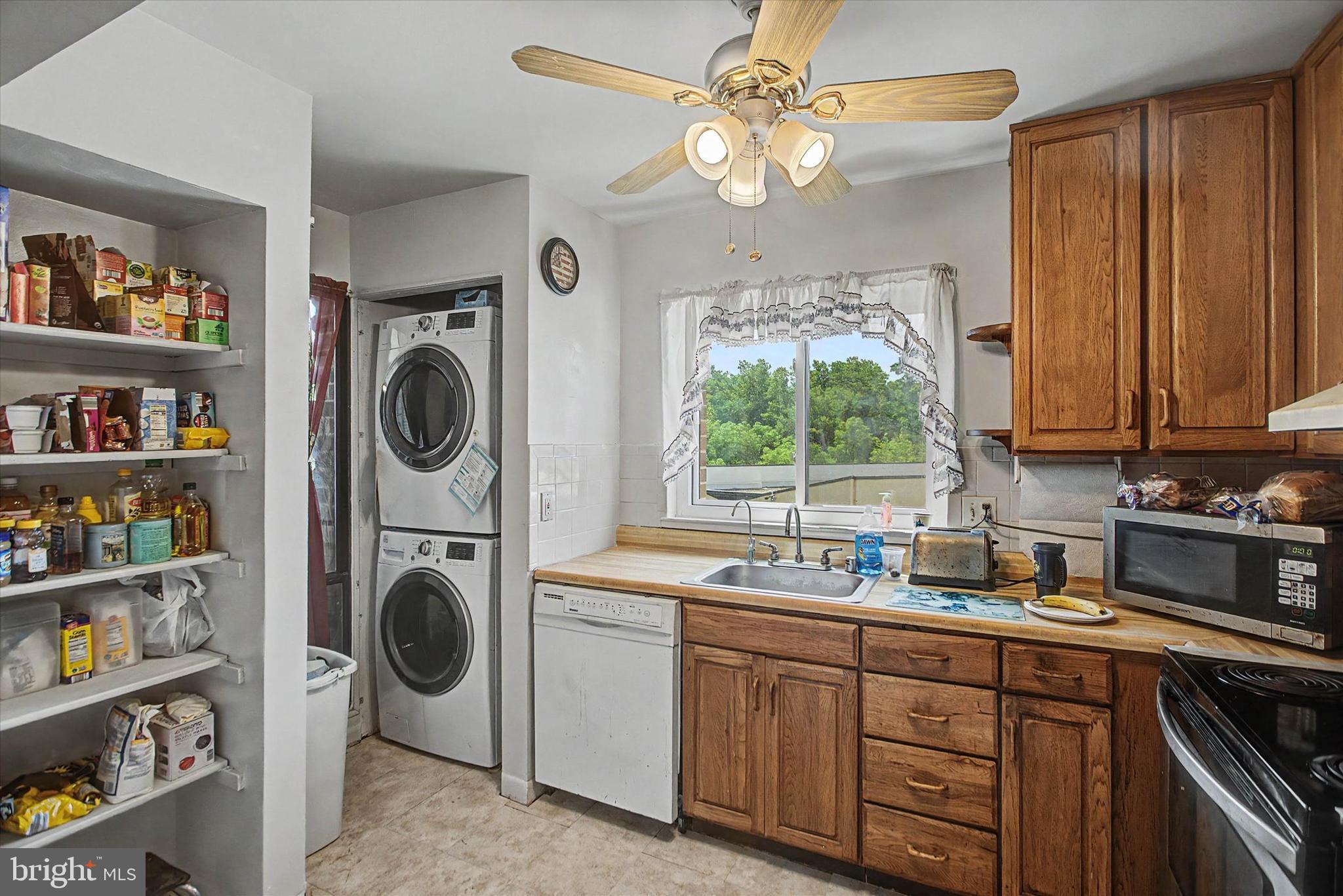 BROOKMILL - Residential