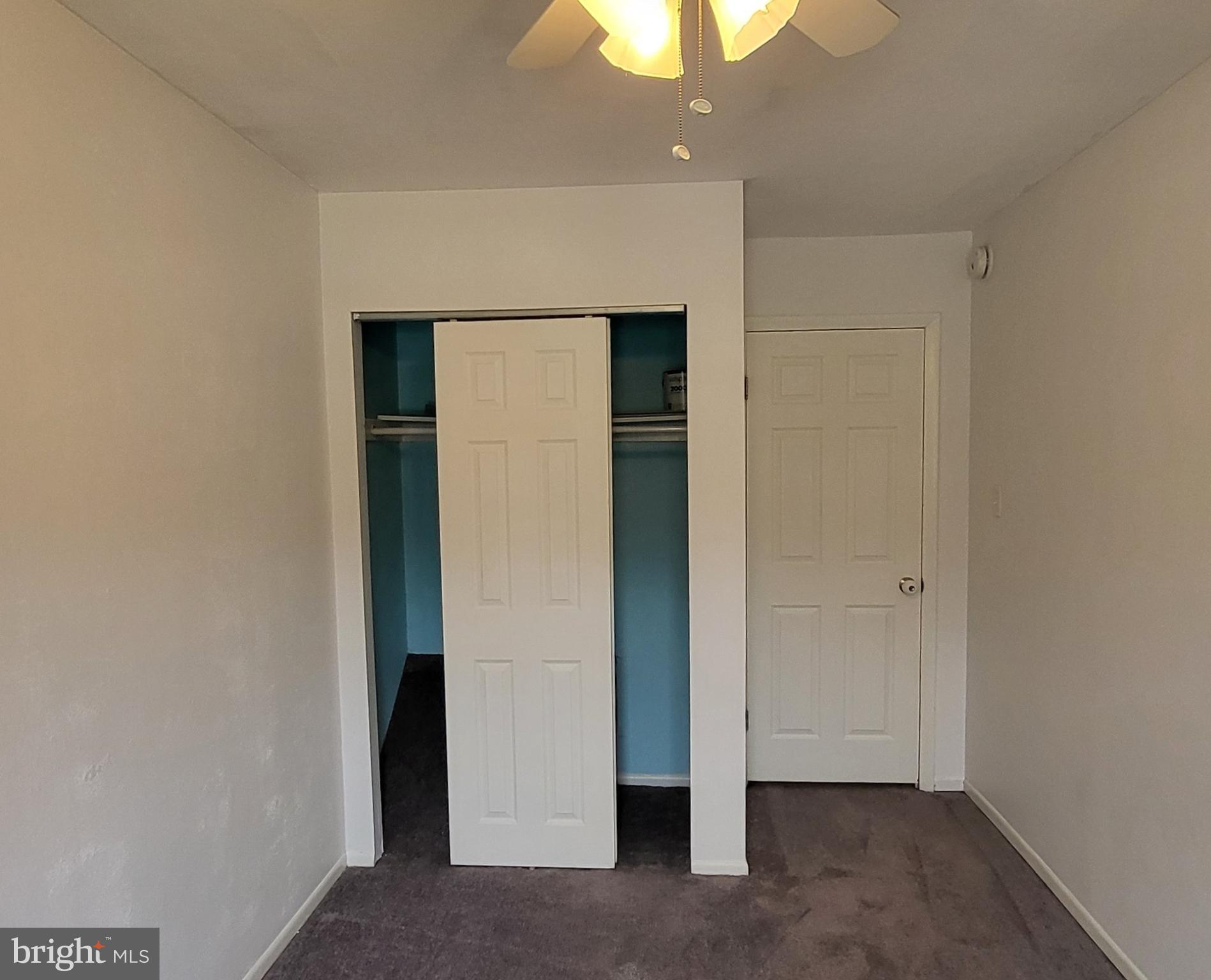 VALLEYBROOK - Residential Lease