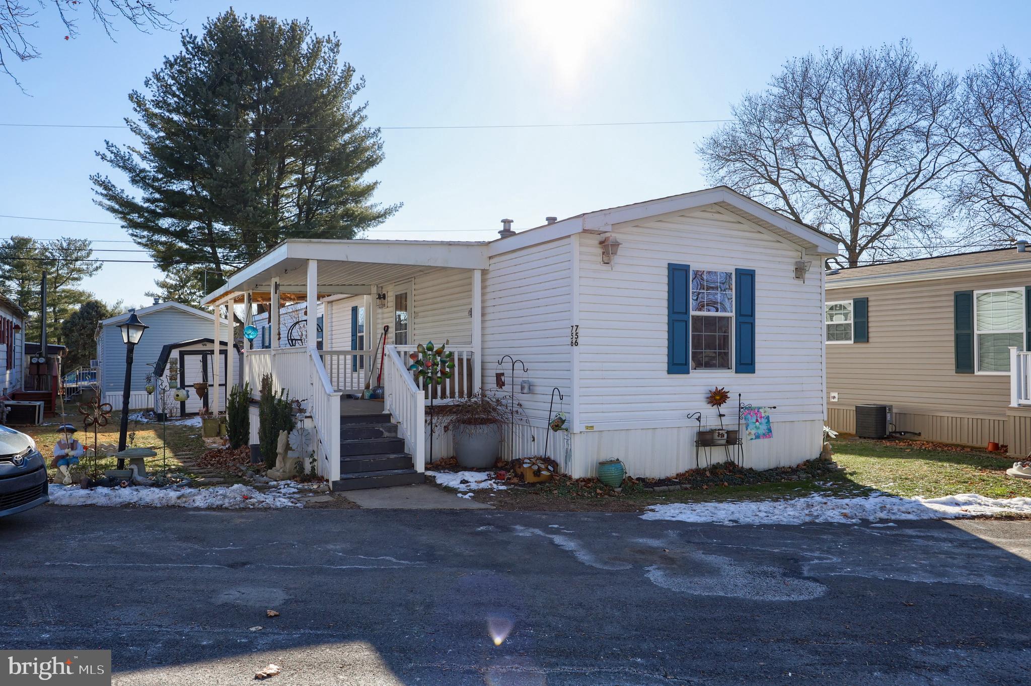VILLAGES AT GREENFIELD - Residential