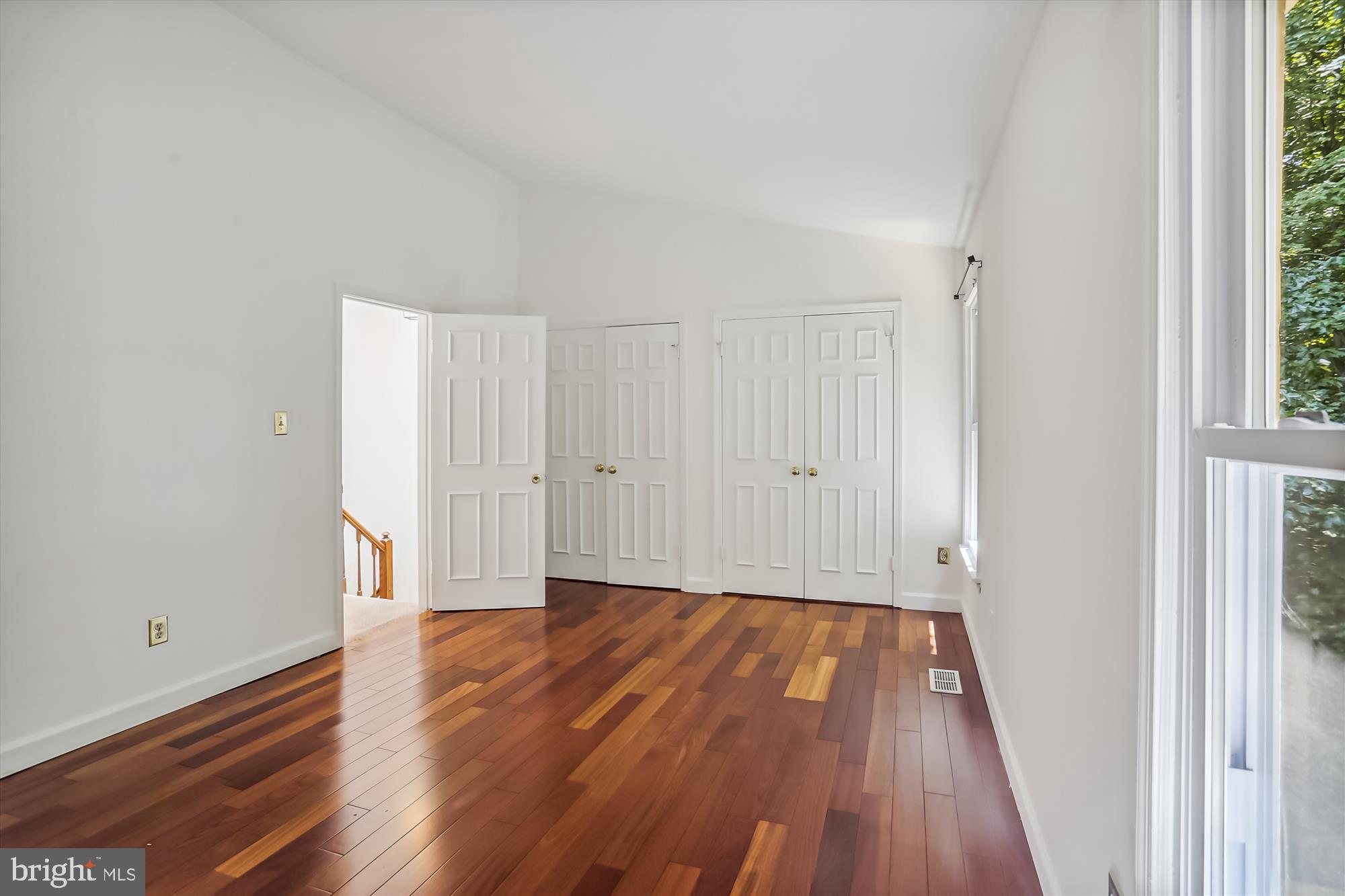 TIMBERLAWN - Residential