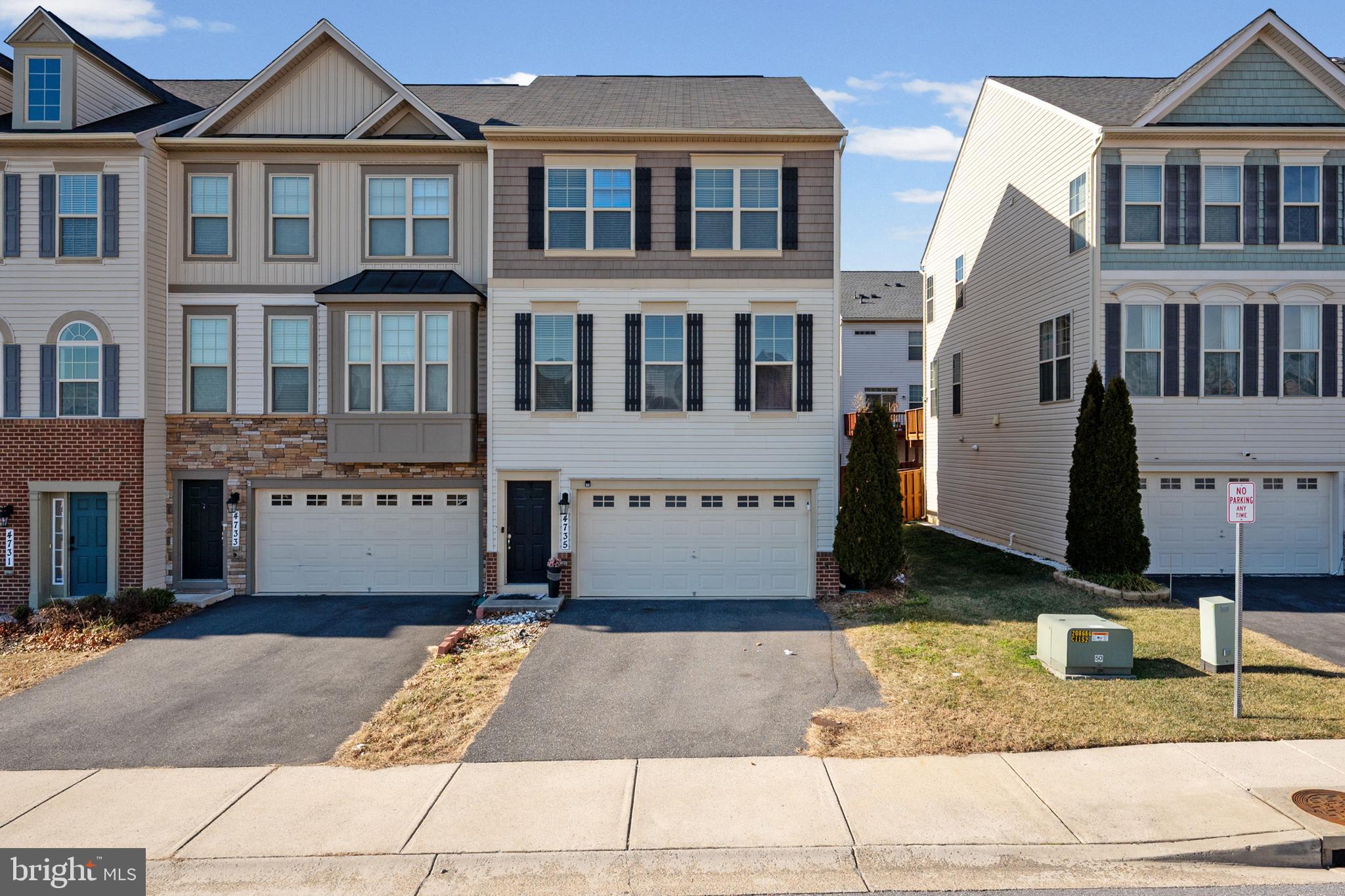 MANORS AT BALLENGER CREEK - Residential