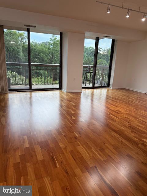 RENAISSANCE - Residential