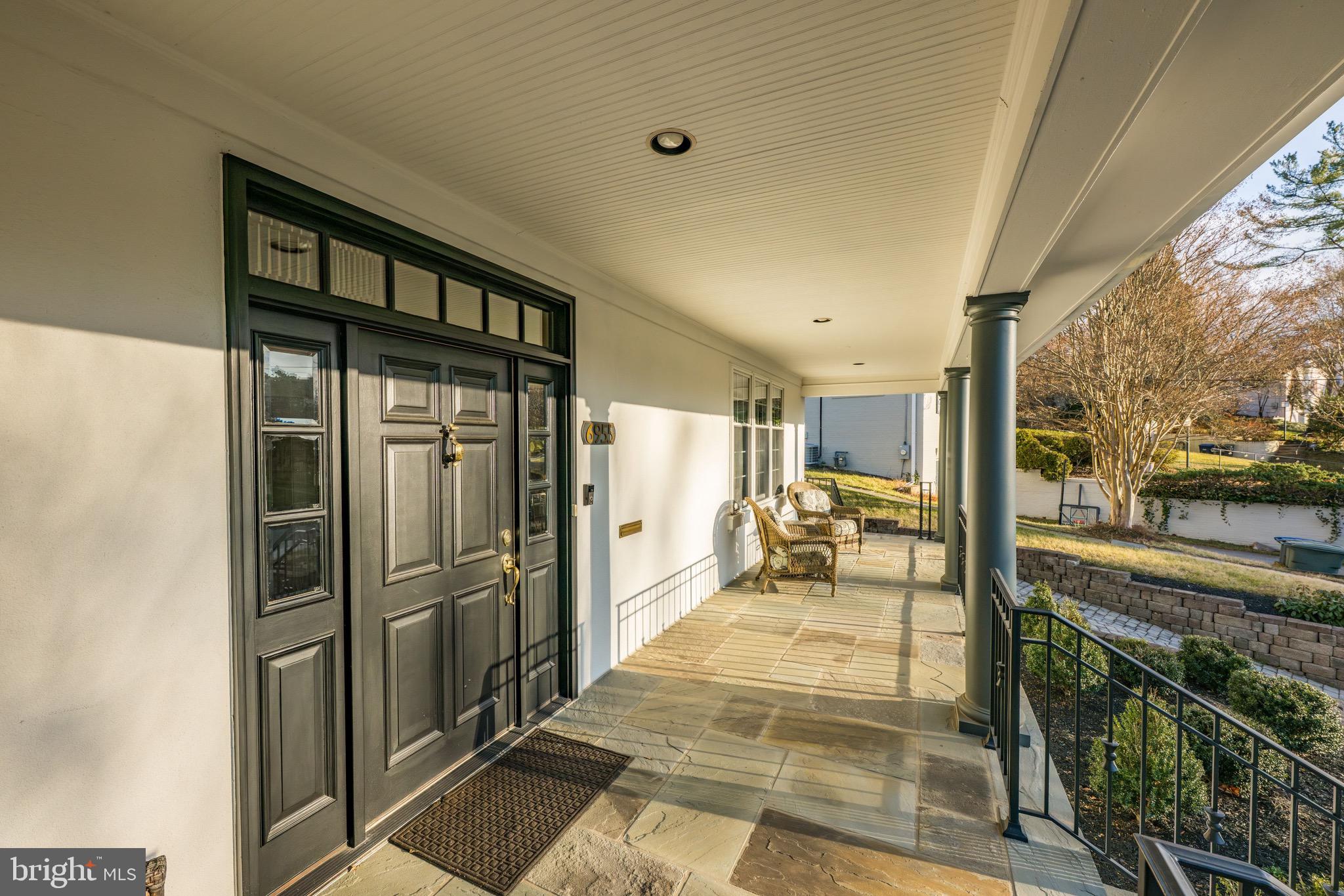 HAWTHORNE - Residential