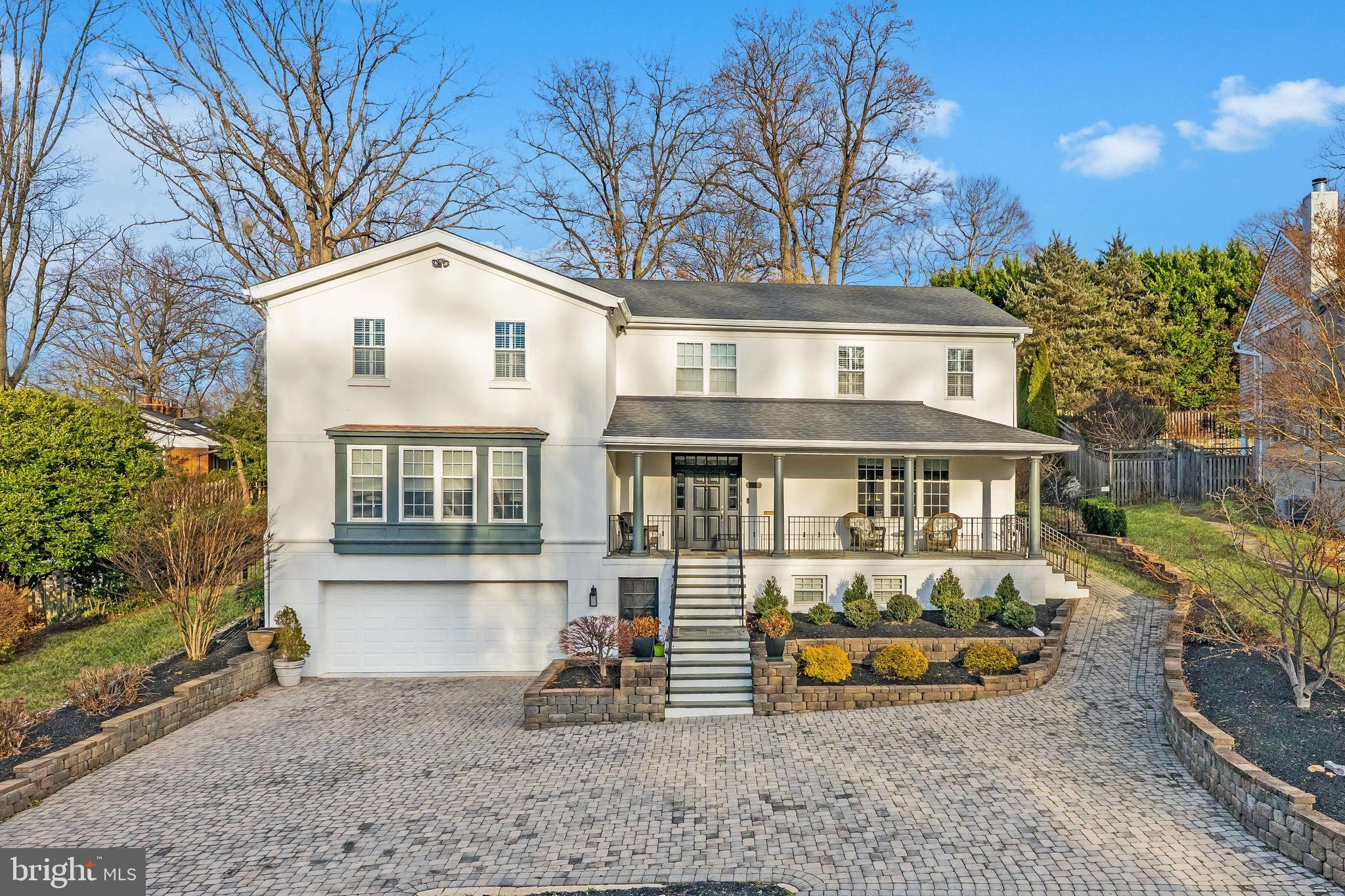 HAWTHORNE - Residential