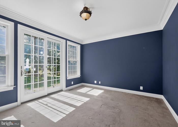 THE ENCLAVE - Residential