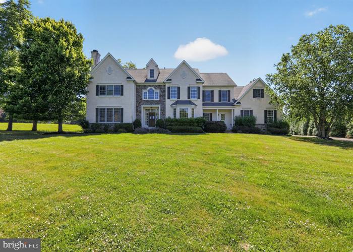 5 bedroom, 3 and a half bathroom, 4,709 square foot home sitting on 41,810 square foot lot. Home
sits between Pennsylvania Turnpike and Lansdale transit station with access to downtown Philadelphia. It will need repairs but has so much potential. Make it your own. Jump on this great deal before its gone! All buyers are responsible to confirm City, County, Zoning, Tax, and other records to their satisfaction before bidding. No inspection contingencies in contract. Absolutely no repairs before closing. This property is sold As-Is. This is a REO auction property.