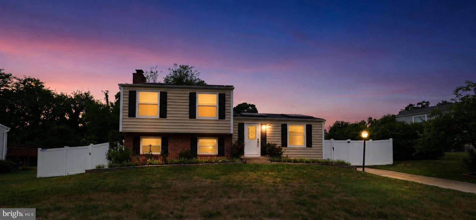 WOODBRIDGE VALLEY - Residential