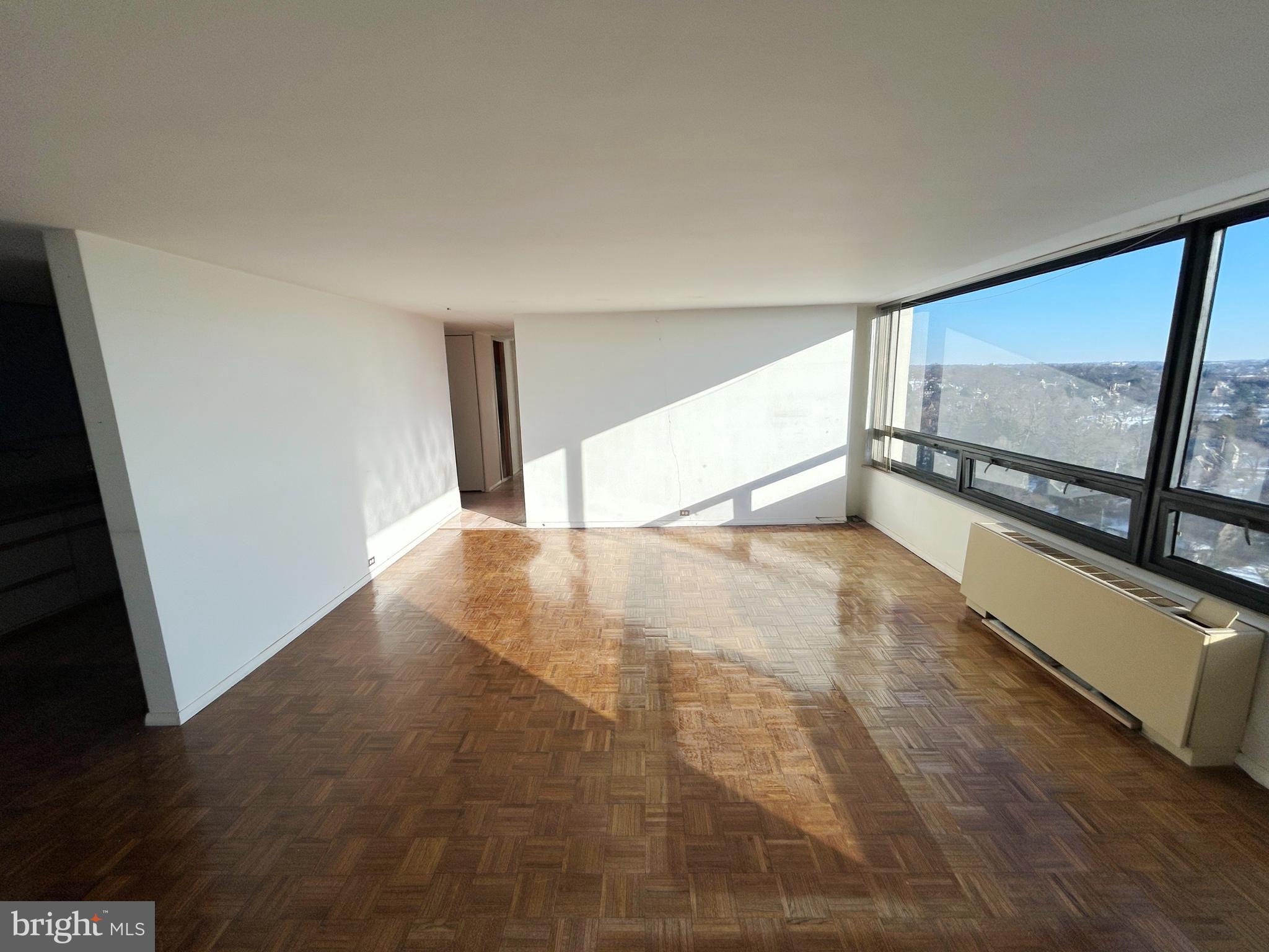 HIGHFIELD HOUSE CONDOMINIUM - Residential