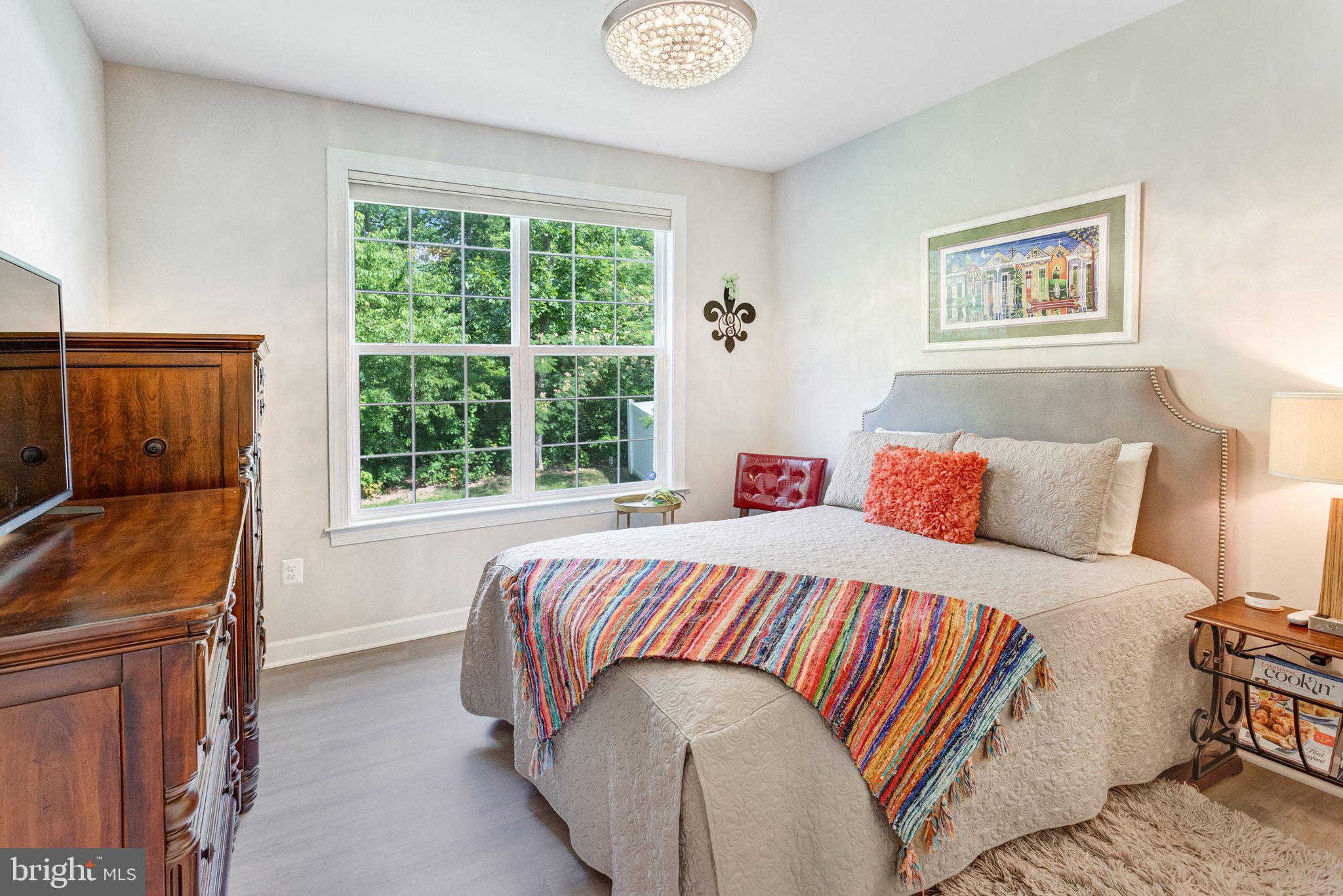 LAUREL HILLS CROSSING - Residential