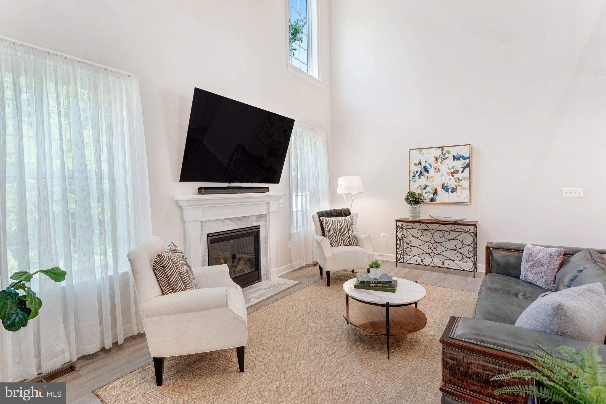 LAUREL HILLS CROSSING - Residential