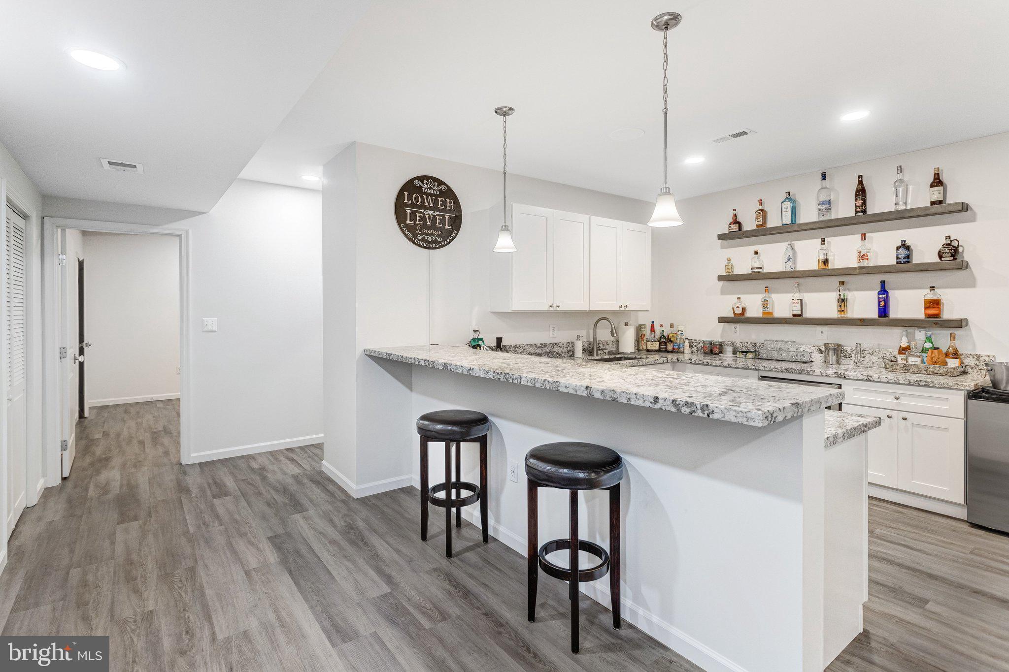 LAUREL HILLS CROSSING - Residential