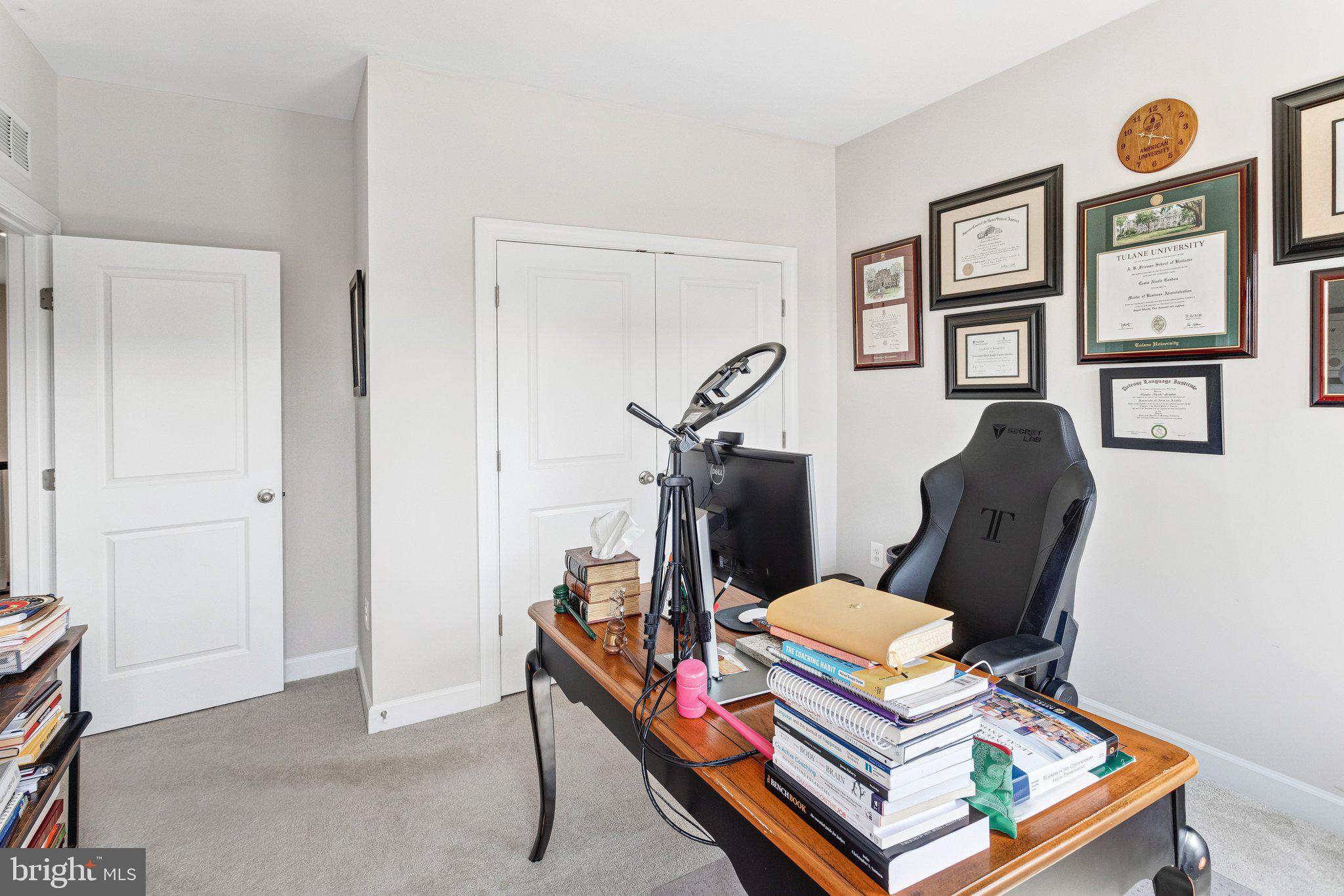 LAUREL HILLS CROSSING - Residential