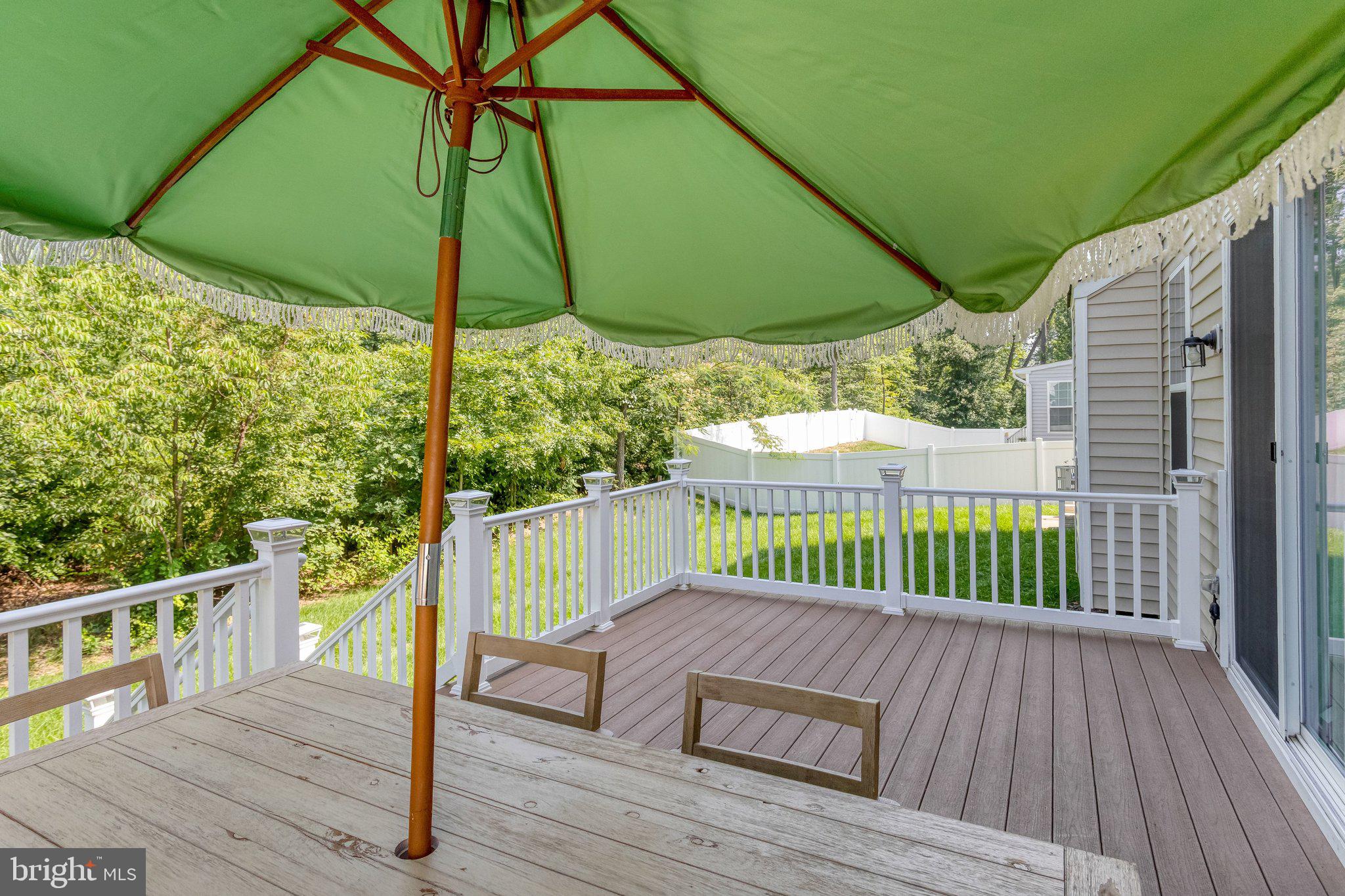 LAUREL HILLS CROSSING - Residential