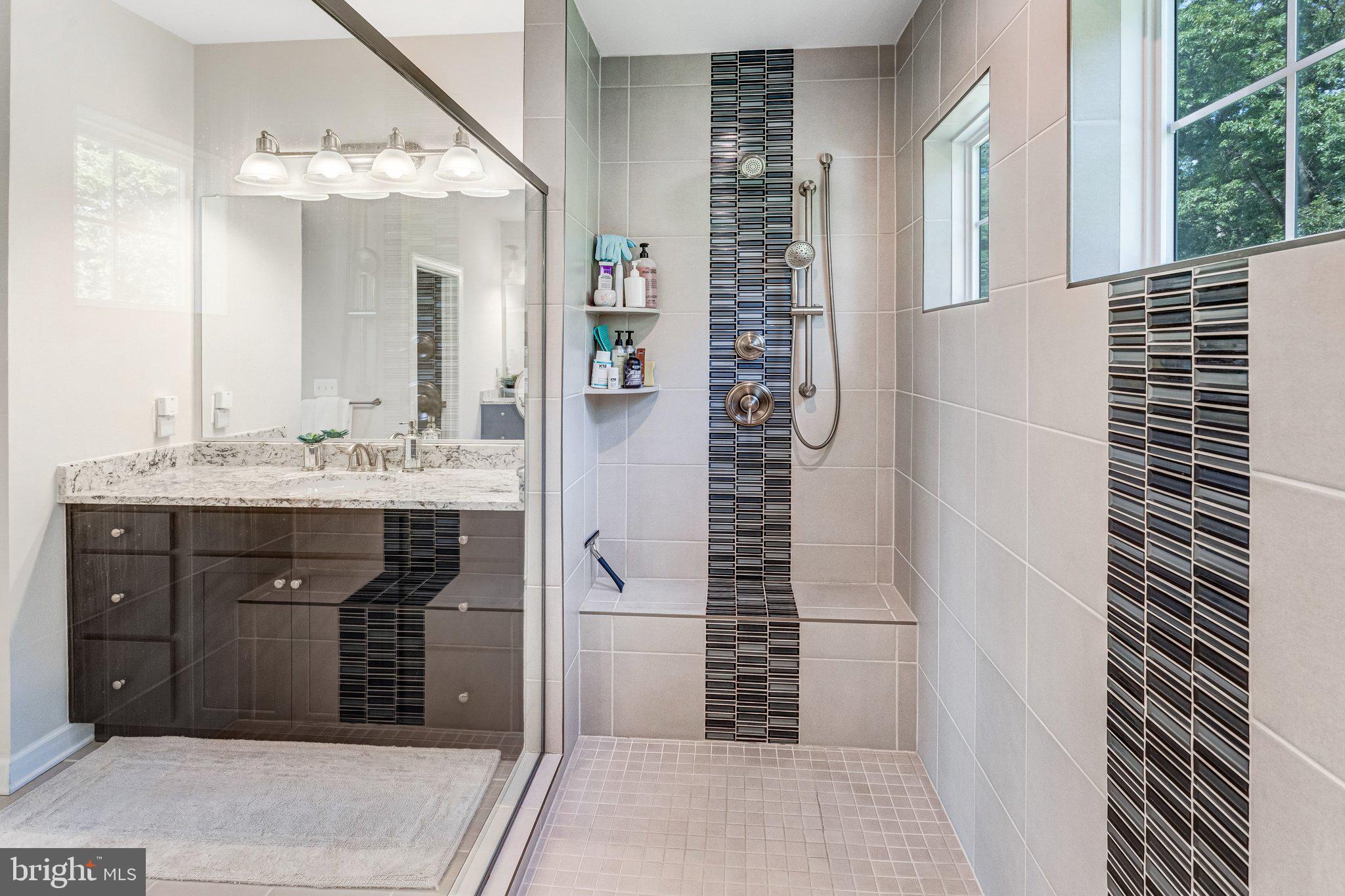 LAUREL HILLS CROSSING - Residential