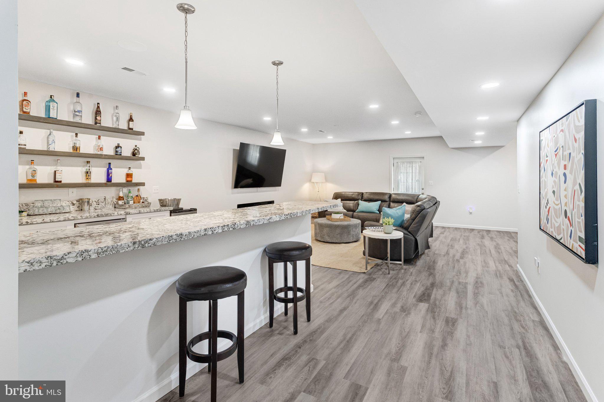 LAUREL HILLS CROSSING - Residential