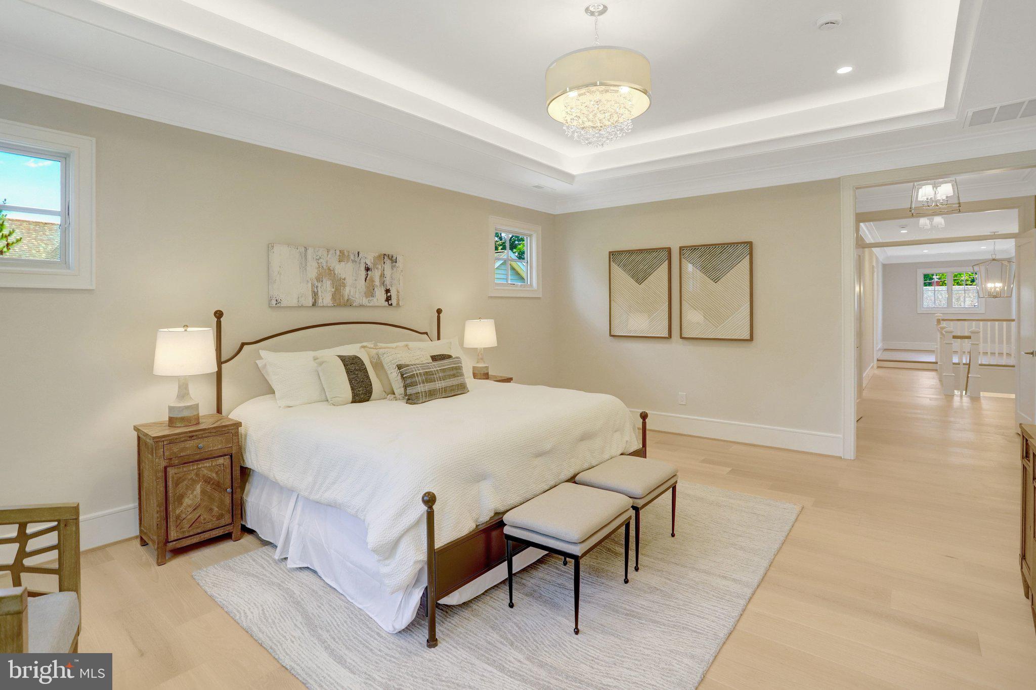 LEEWAY OVERLEE - Residential