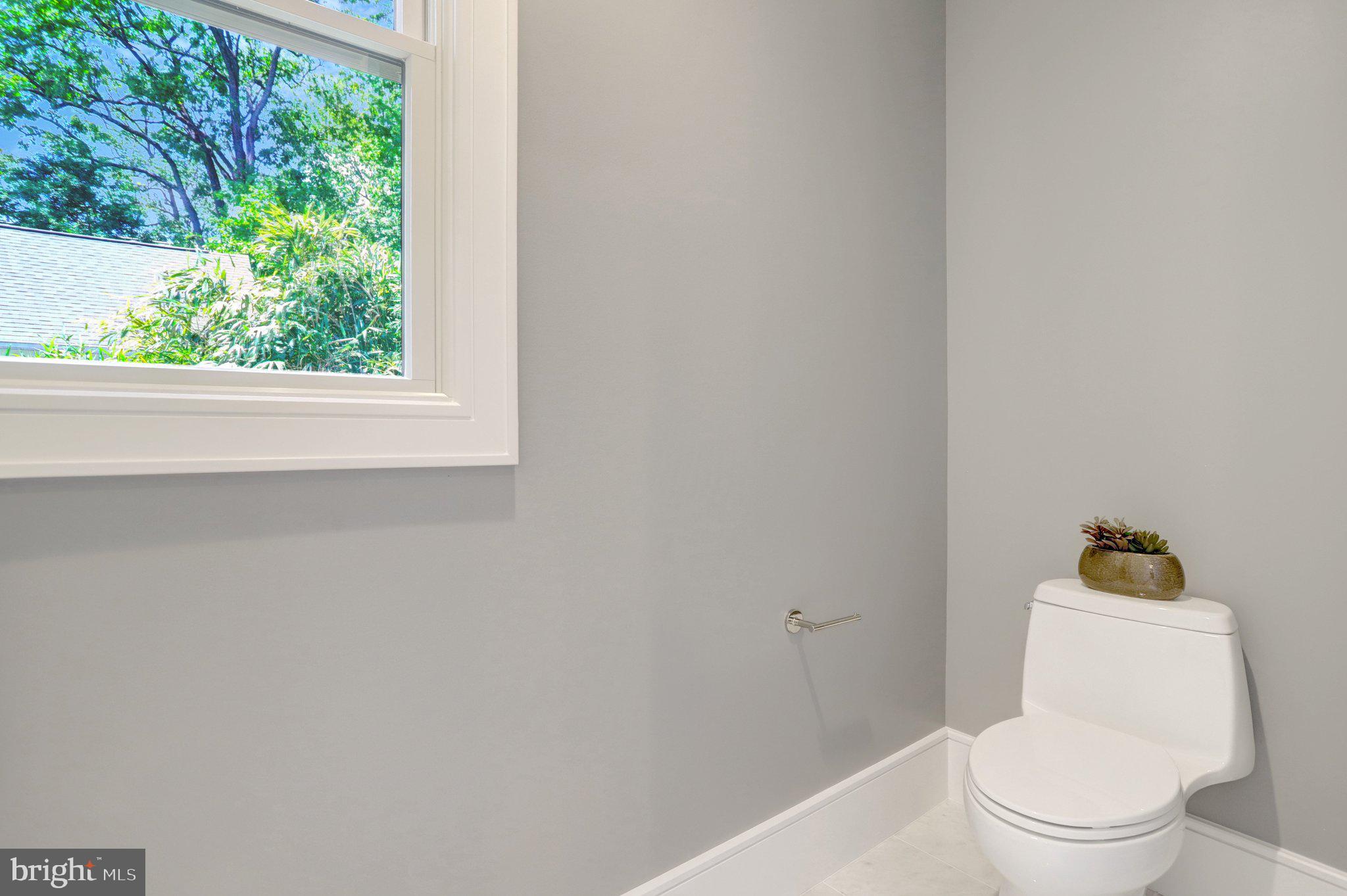 LEEWAY OVERLEE - Residential