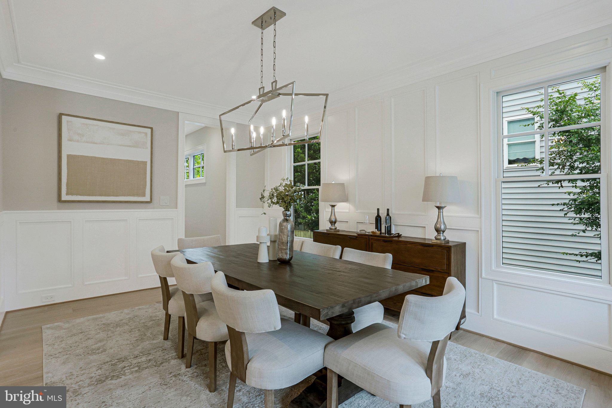 LEEWAY OVERLEE - Residential