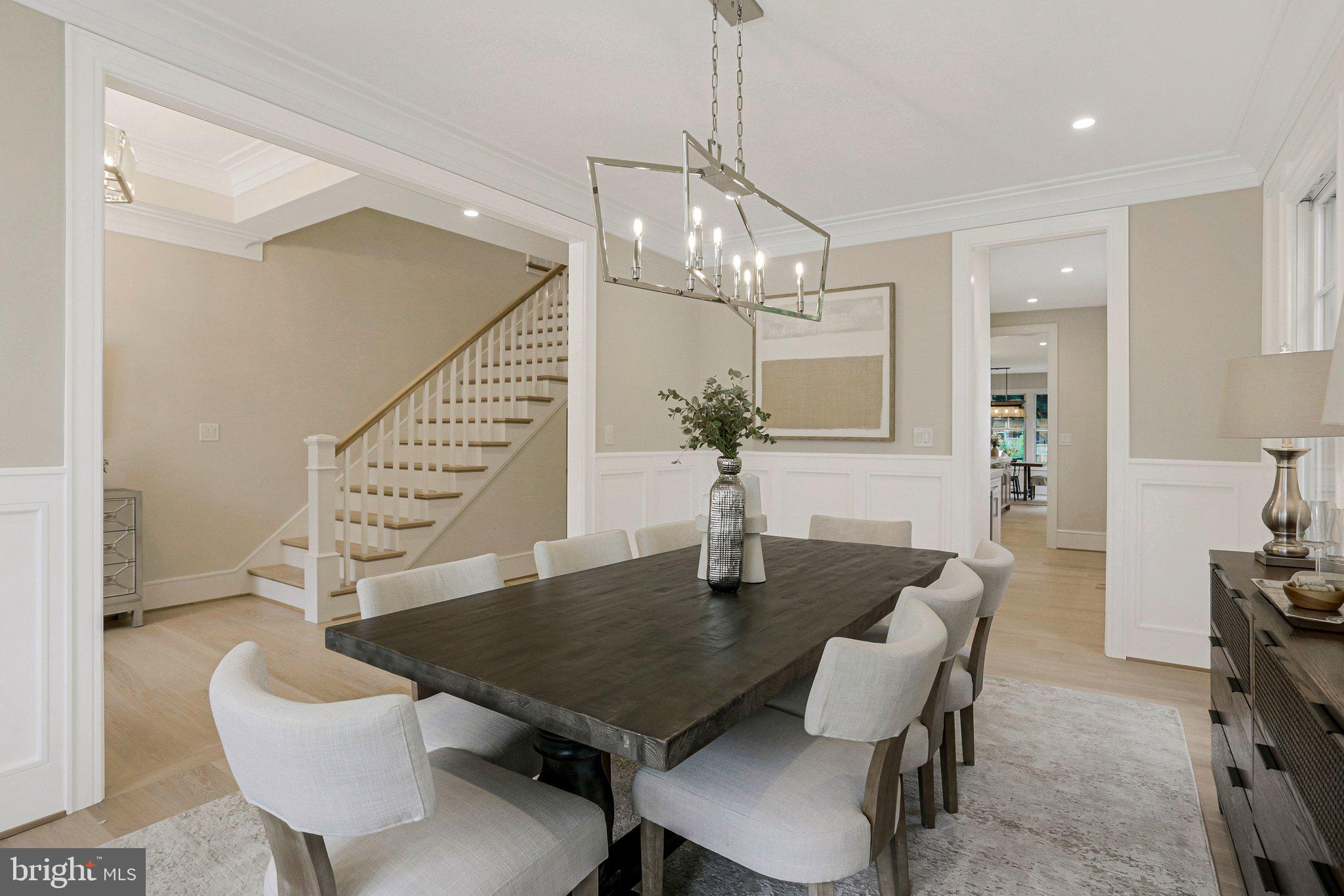 LEEWAY OVERLEE - Residential