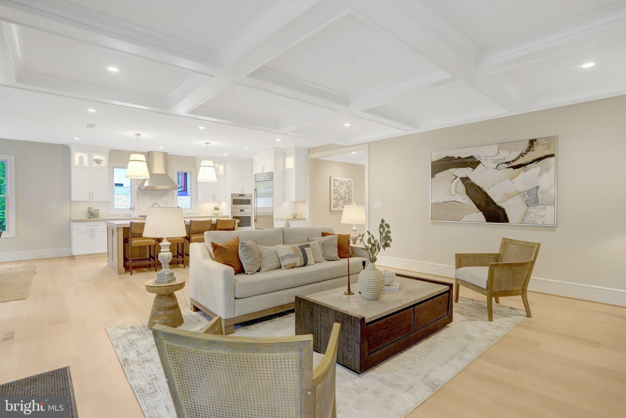 LEEWAY OVERLEE - Residential