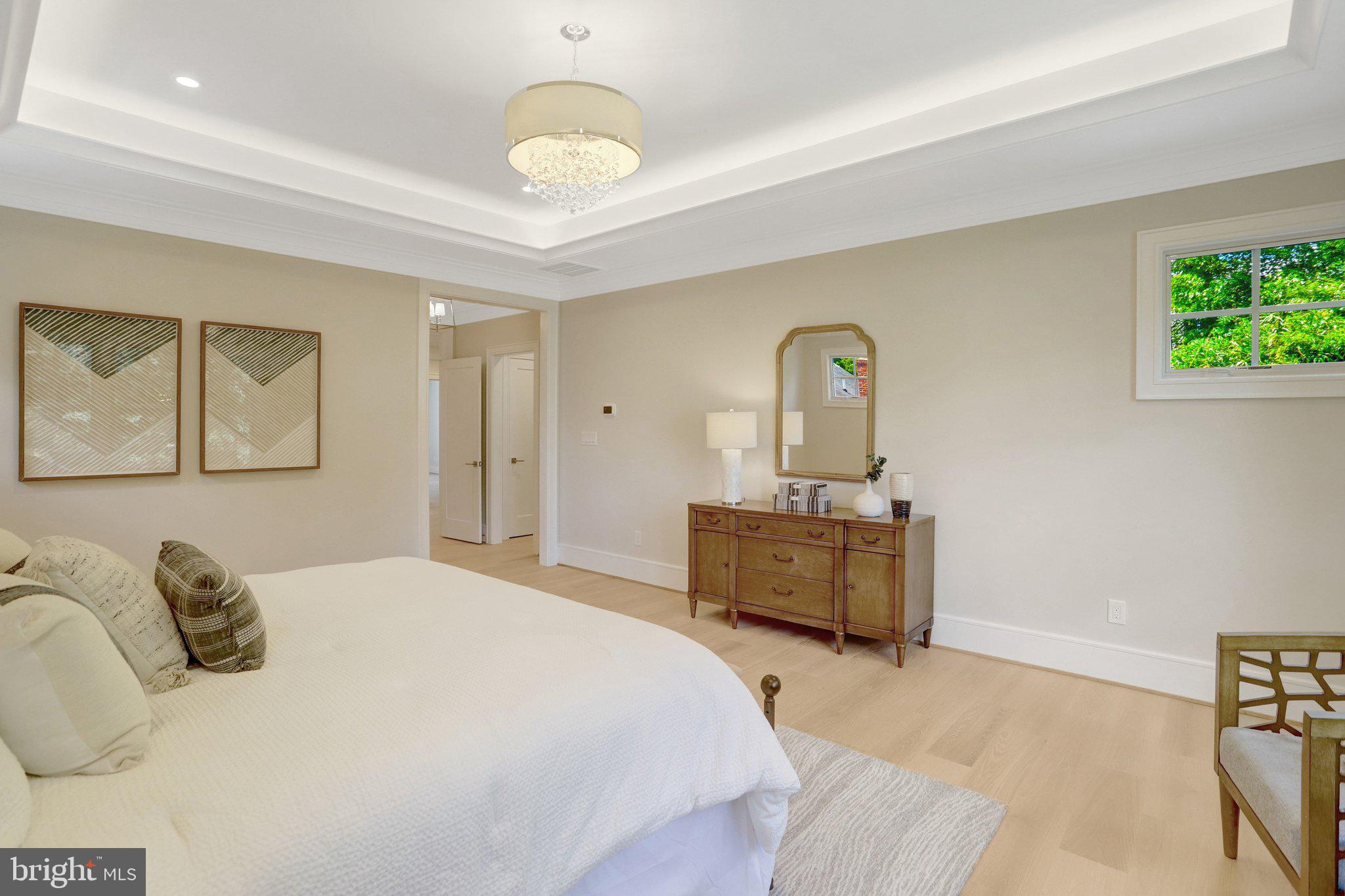 LEEWAY OVERLEE - Residential
