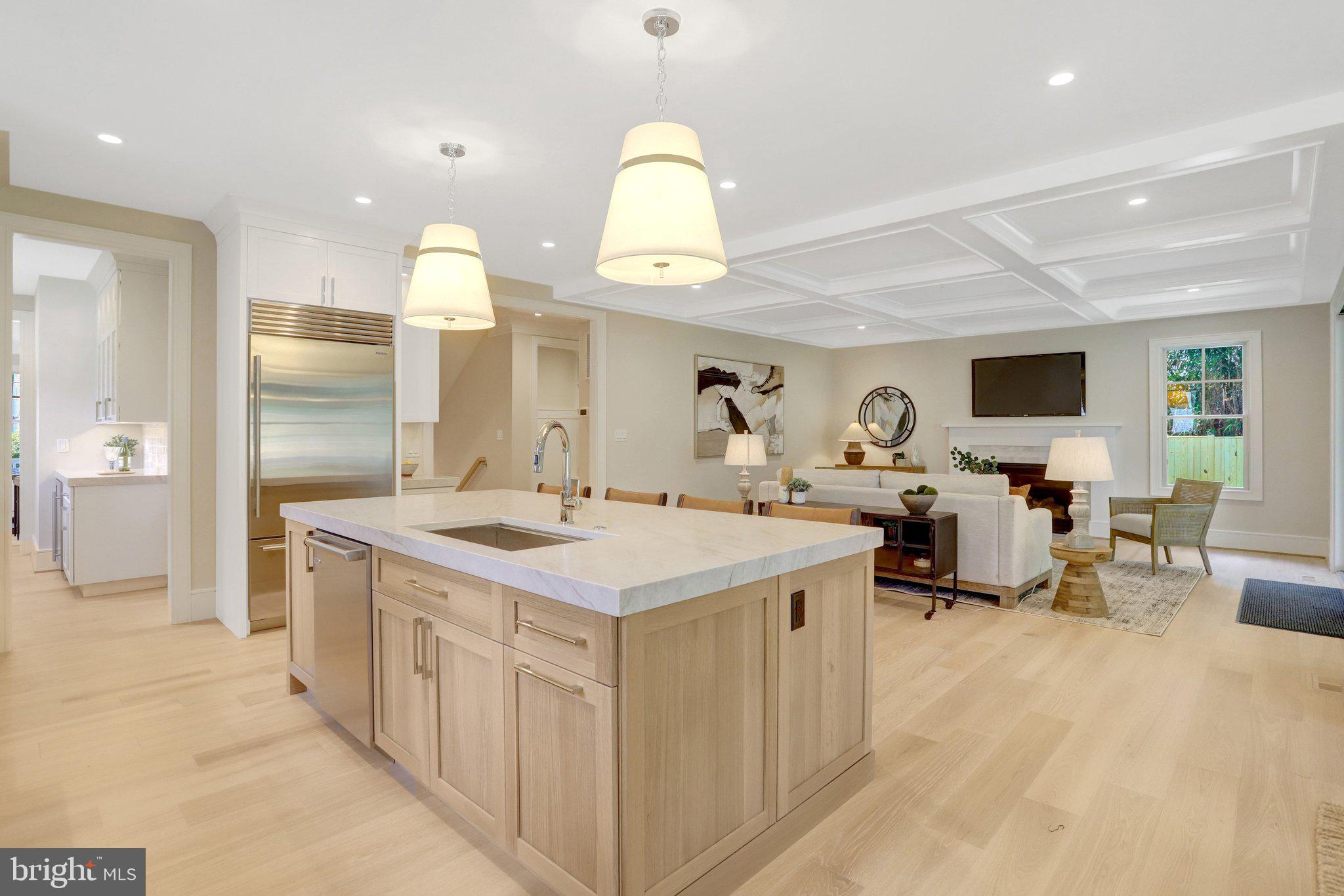 LEEWAY OVERLEE - Residential