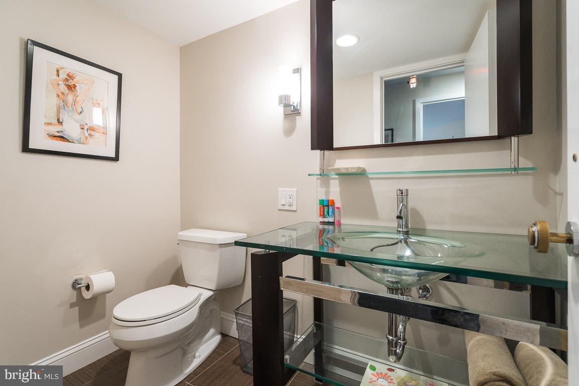 RITTENHOUSE SQUARE - Residential Lease