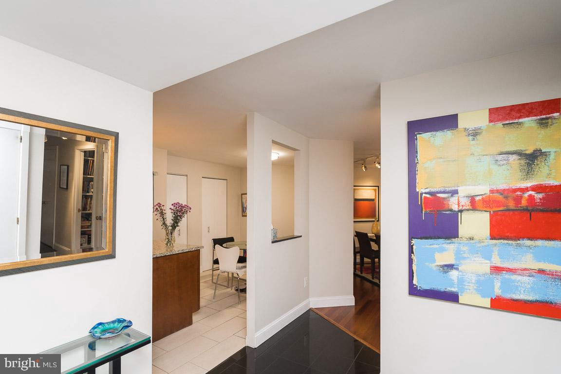 RITTENHOUSE SQUARE - Residential Lease