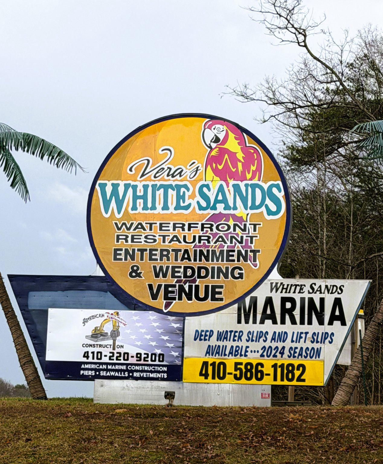 WHITE SANDS - Land