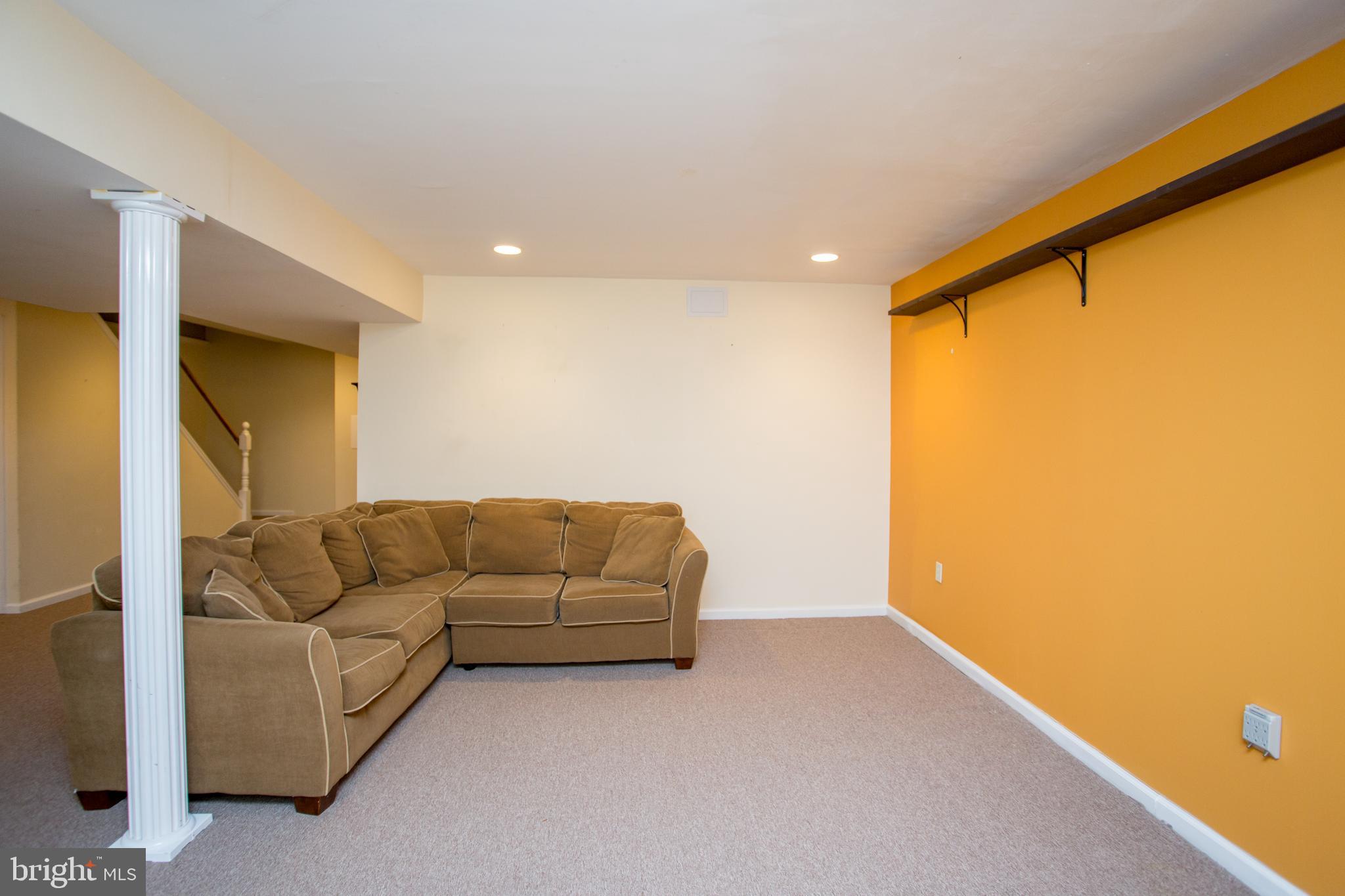 STONEGATE - Residential