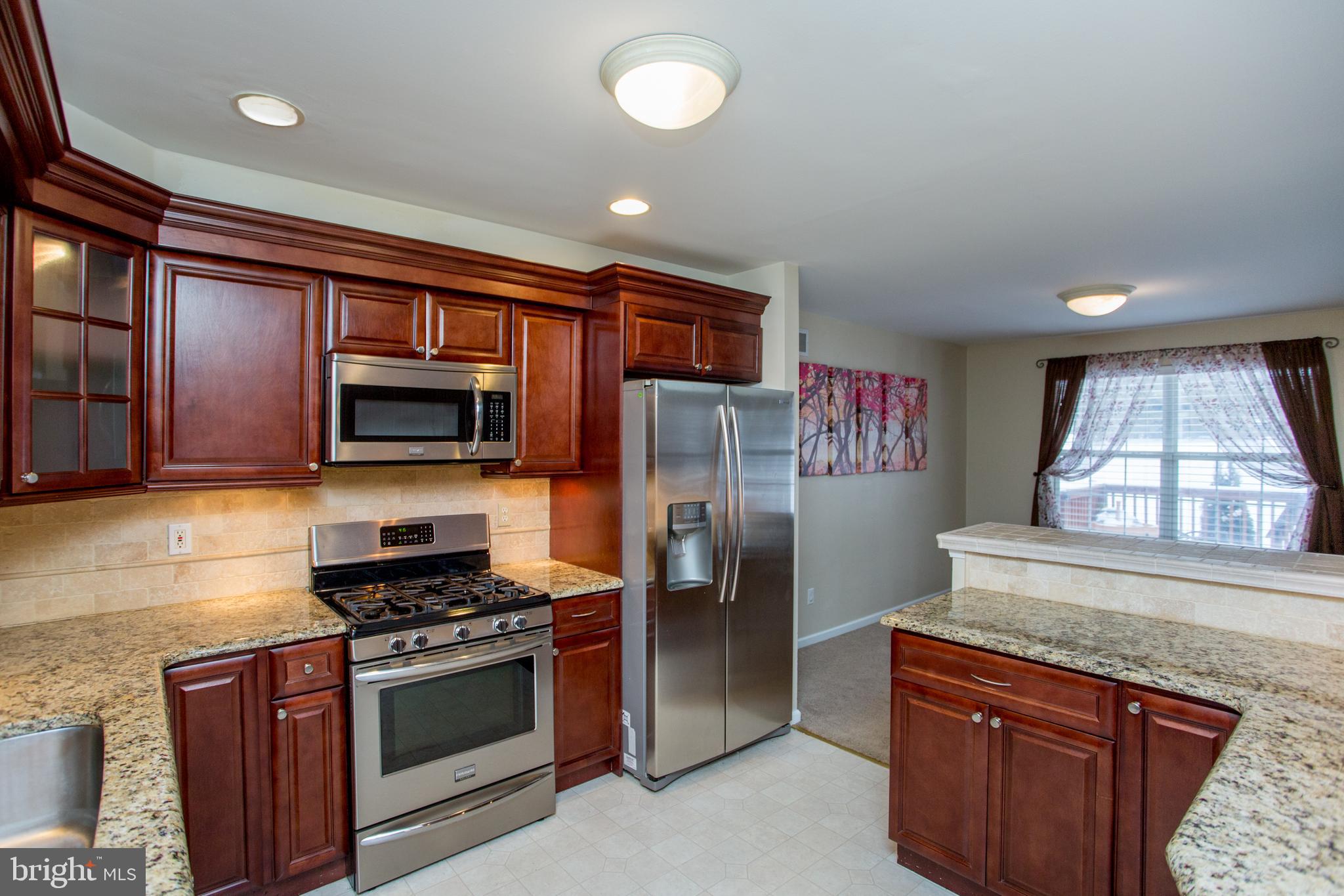 STONEGATE - Residential