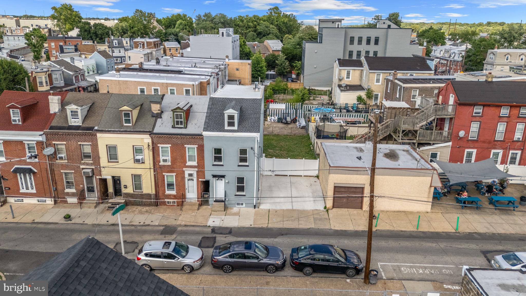 BRIDESBURG - Residential