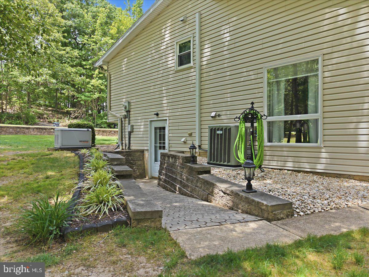 MAHONING MANOR - Residential
