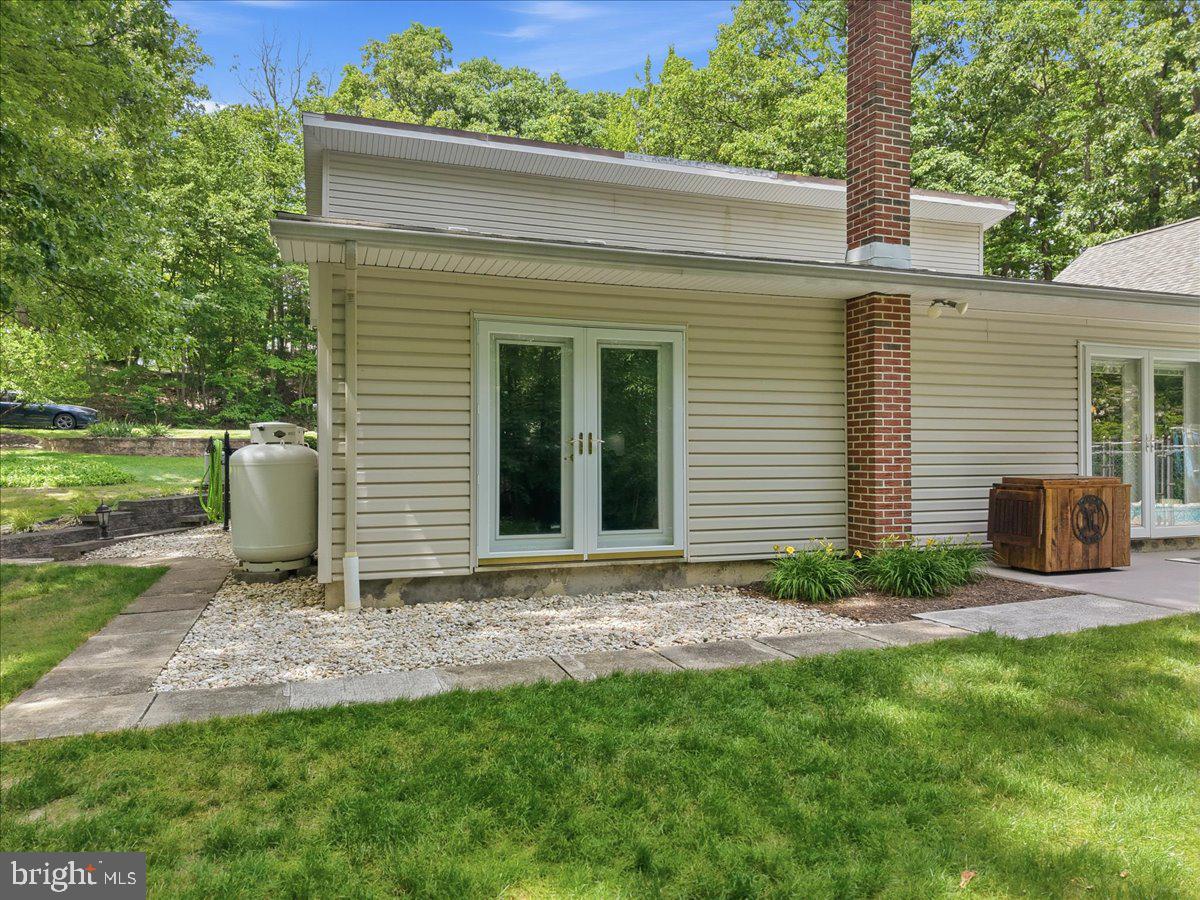 MAHONING MANOR - Residential