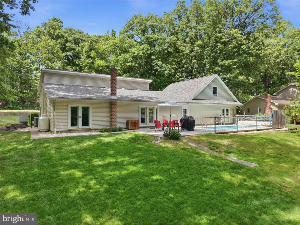 MAHONING MANOR - Residential