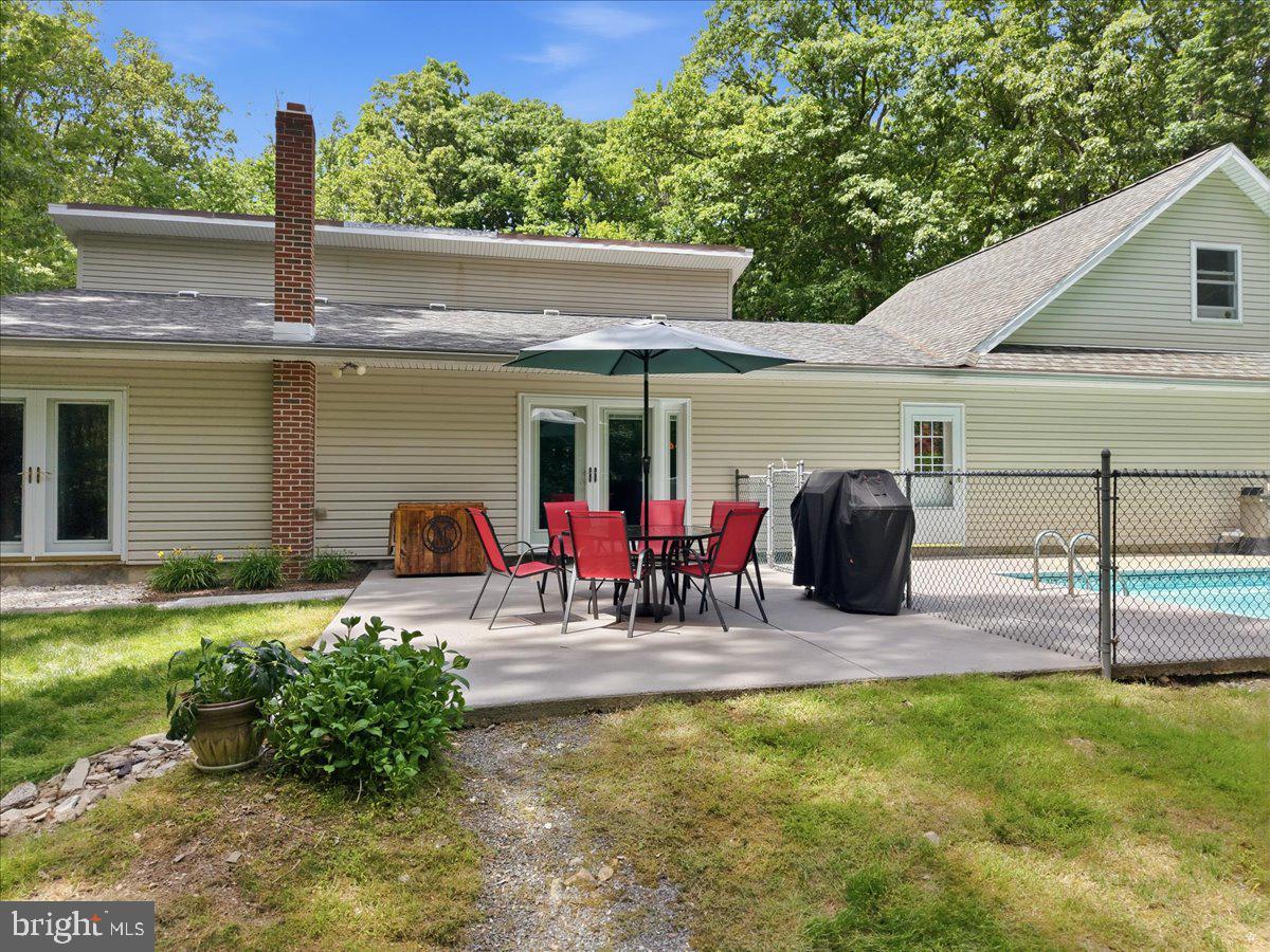 MAHONING MANOR - Residential