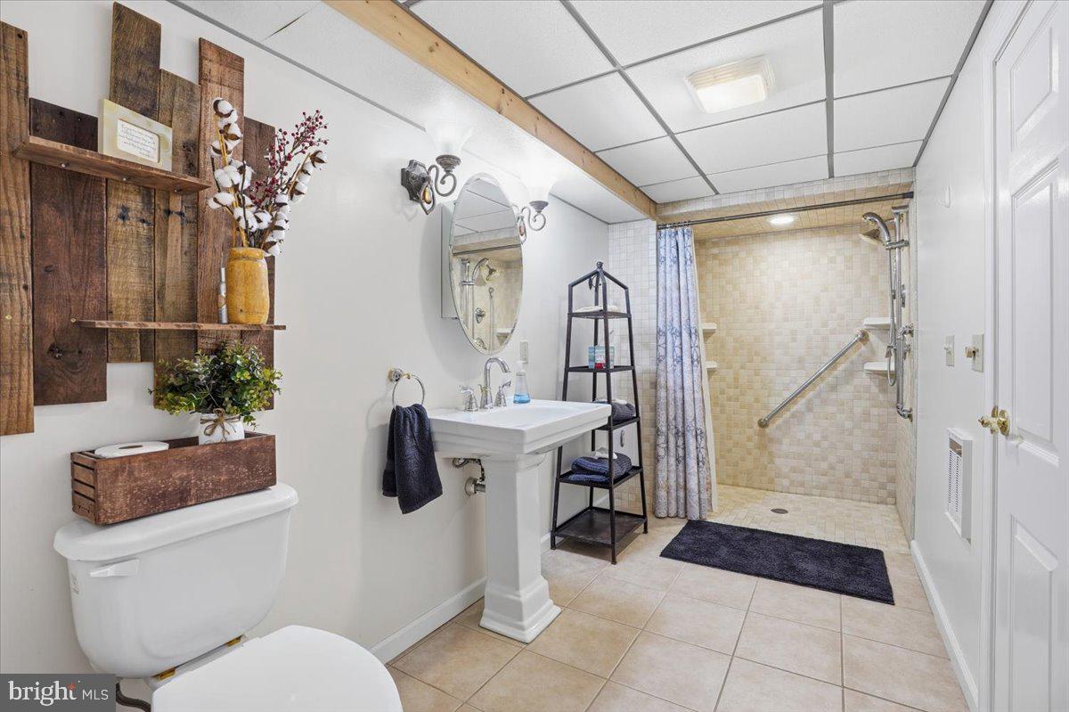 MAHONING MANOR - Residential