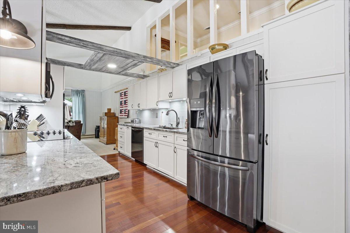 MAHONING MANOR - Residential