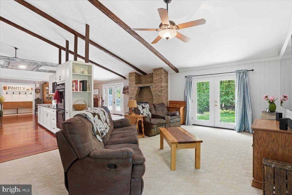 MAHONING MANOR - Residential