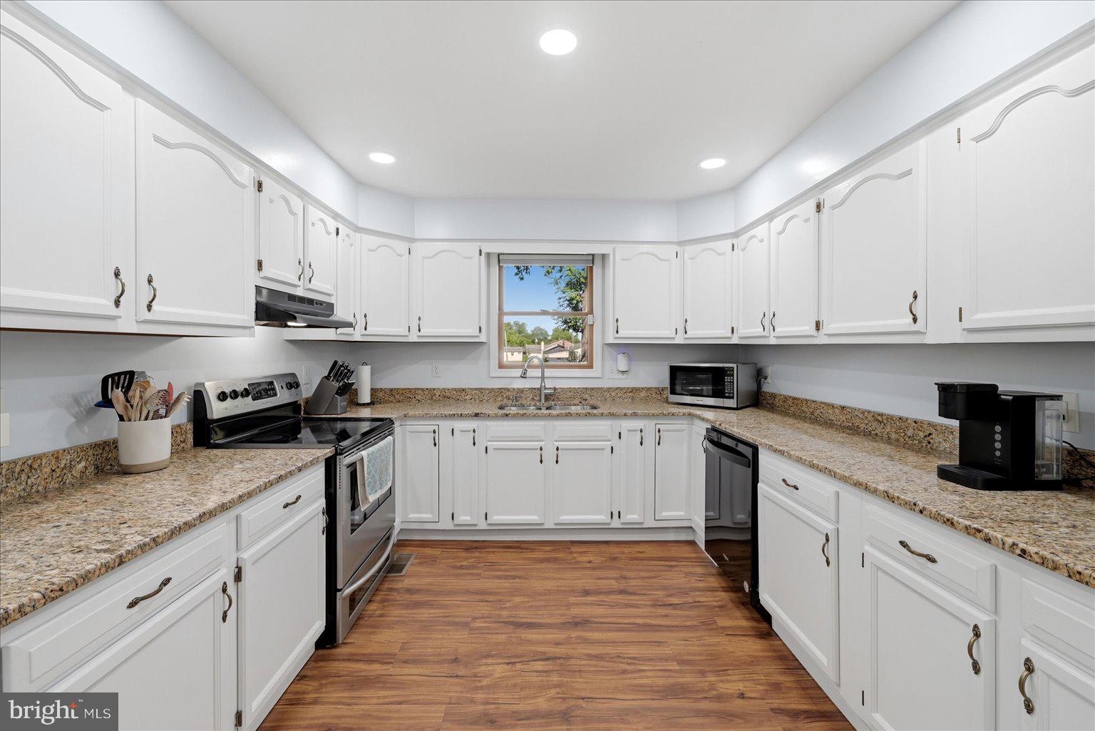 FERRY FARMS - Residential
