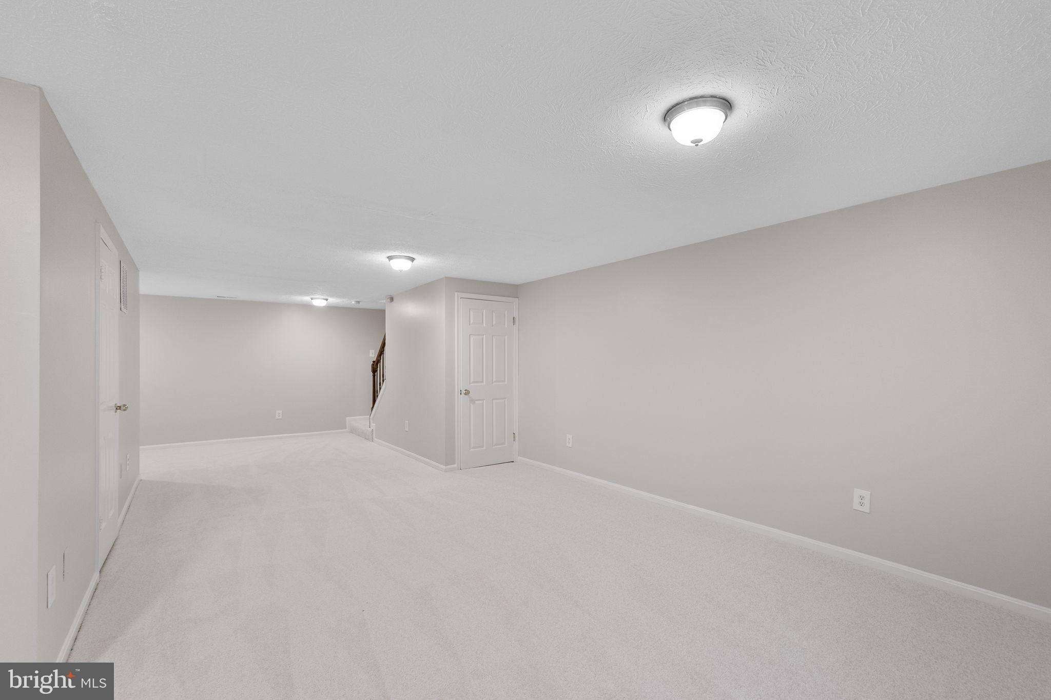 MONTGOMERY MEADOWS - Residential