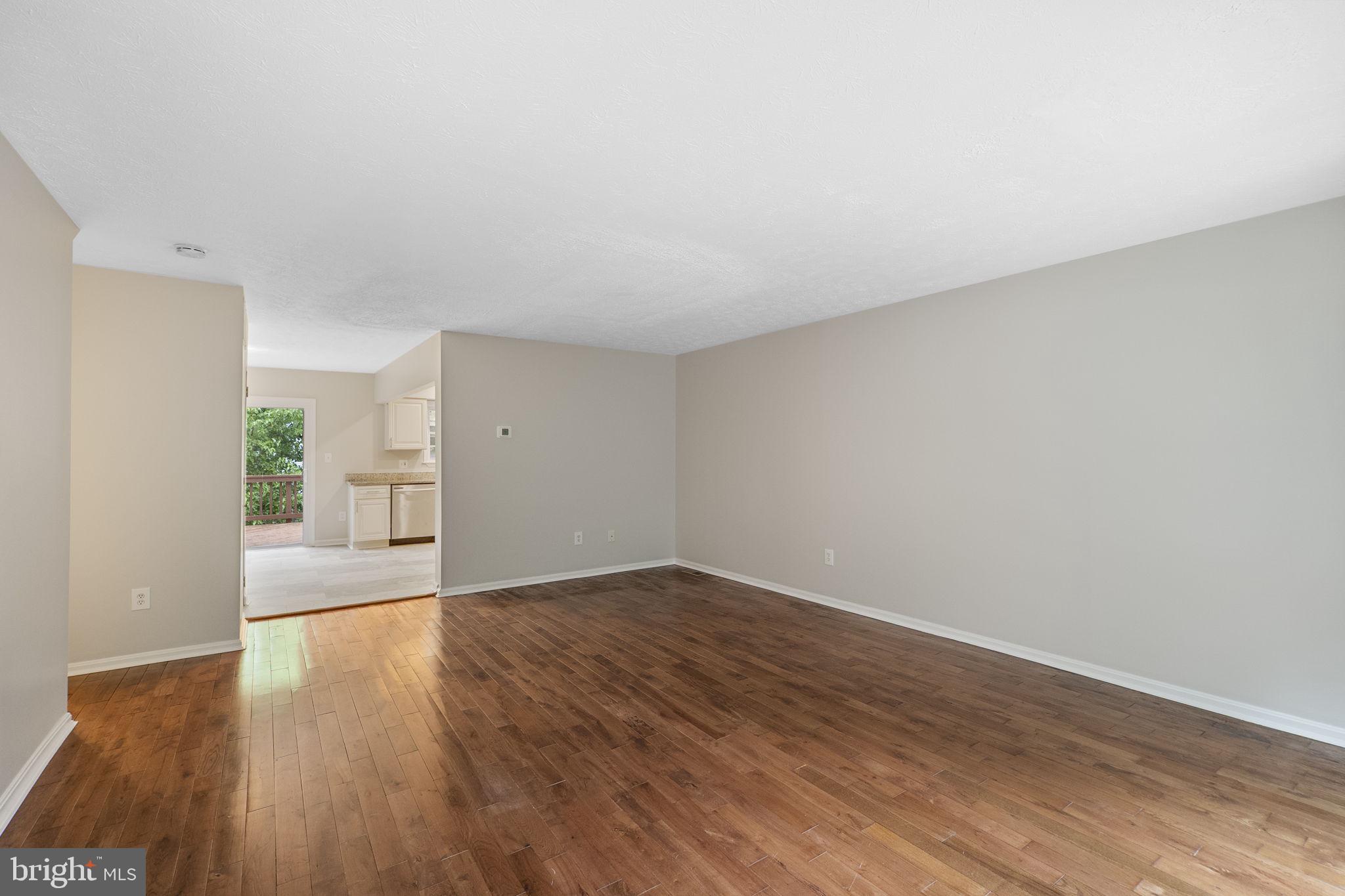 MONTGOMERY MEADOWS - Residential